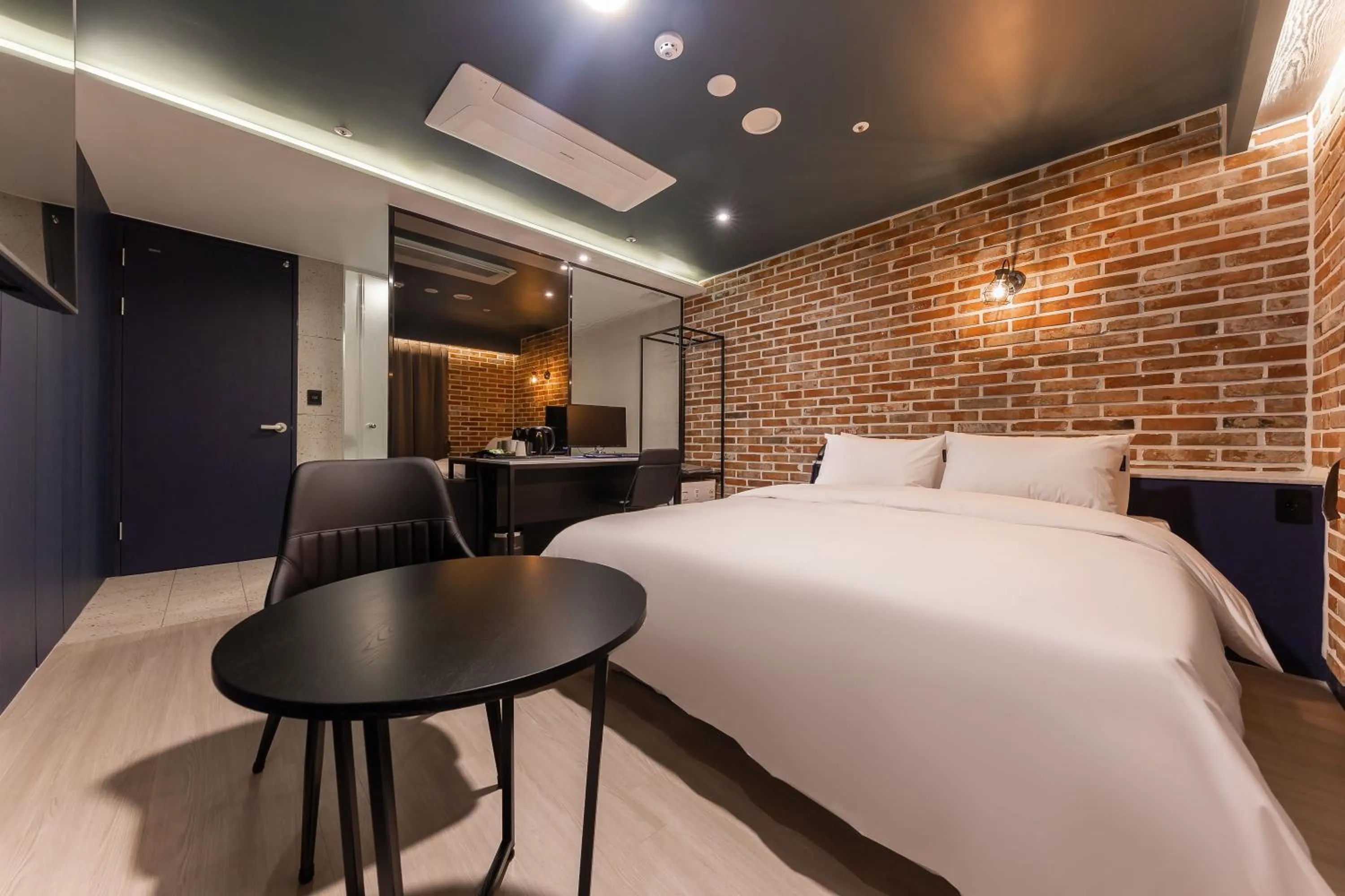 Bed in Brown Dot Hotel Seosan