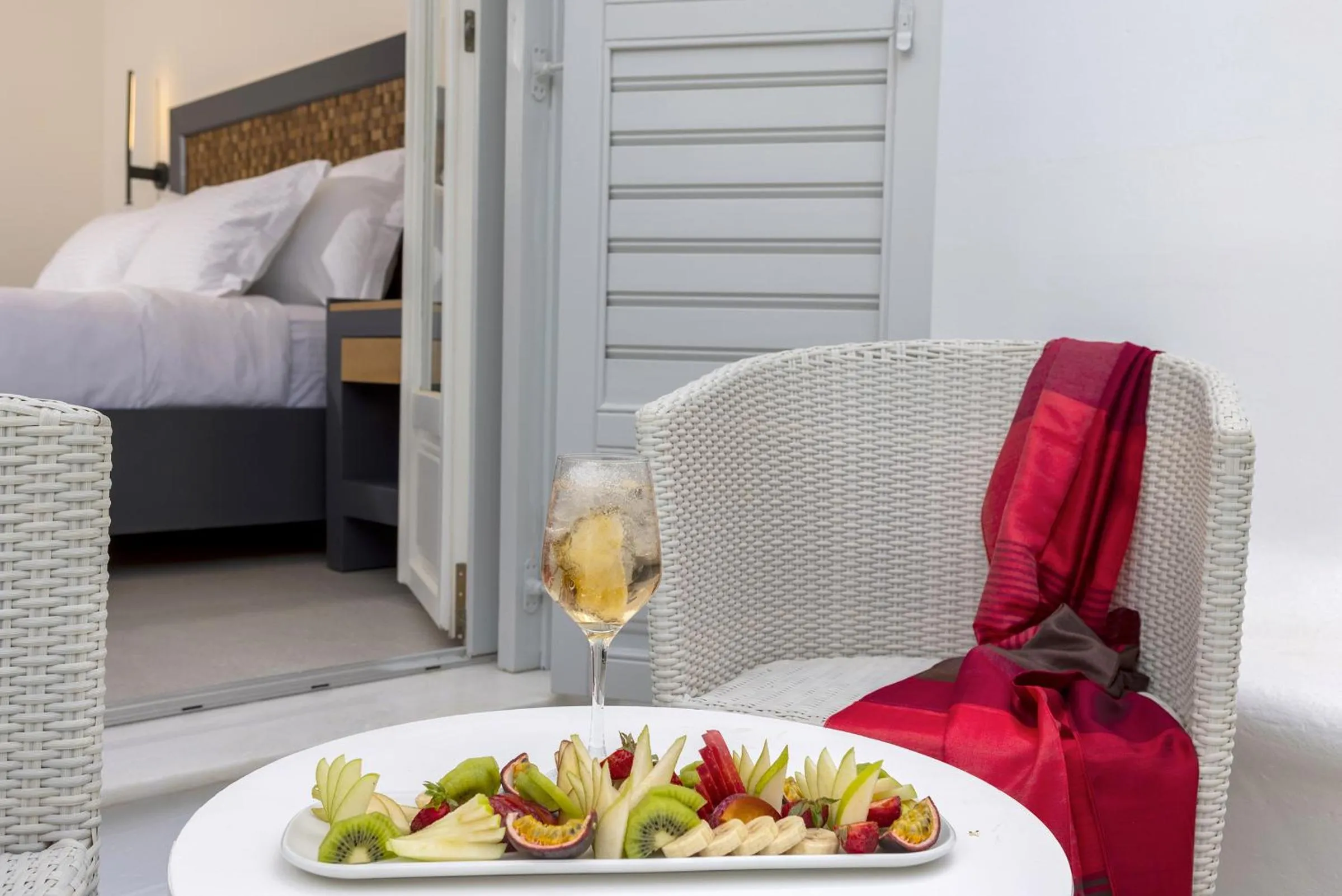 Bed in Petinos Hotel