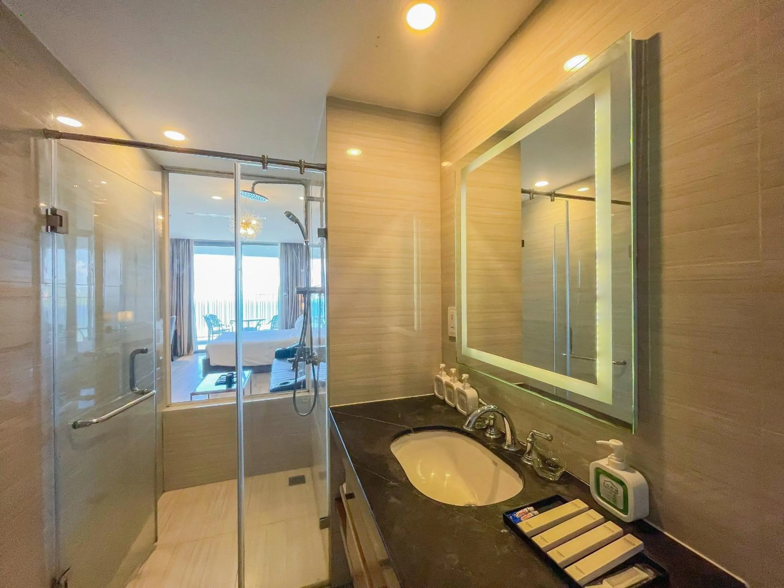 Luxury Seaview Panorama Nha Trang by Luna