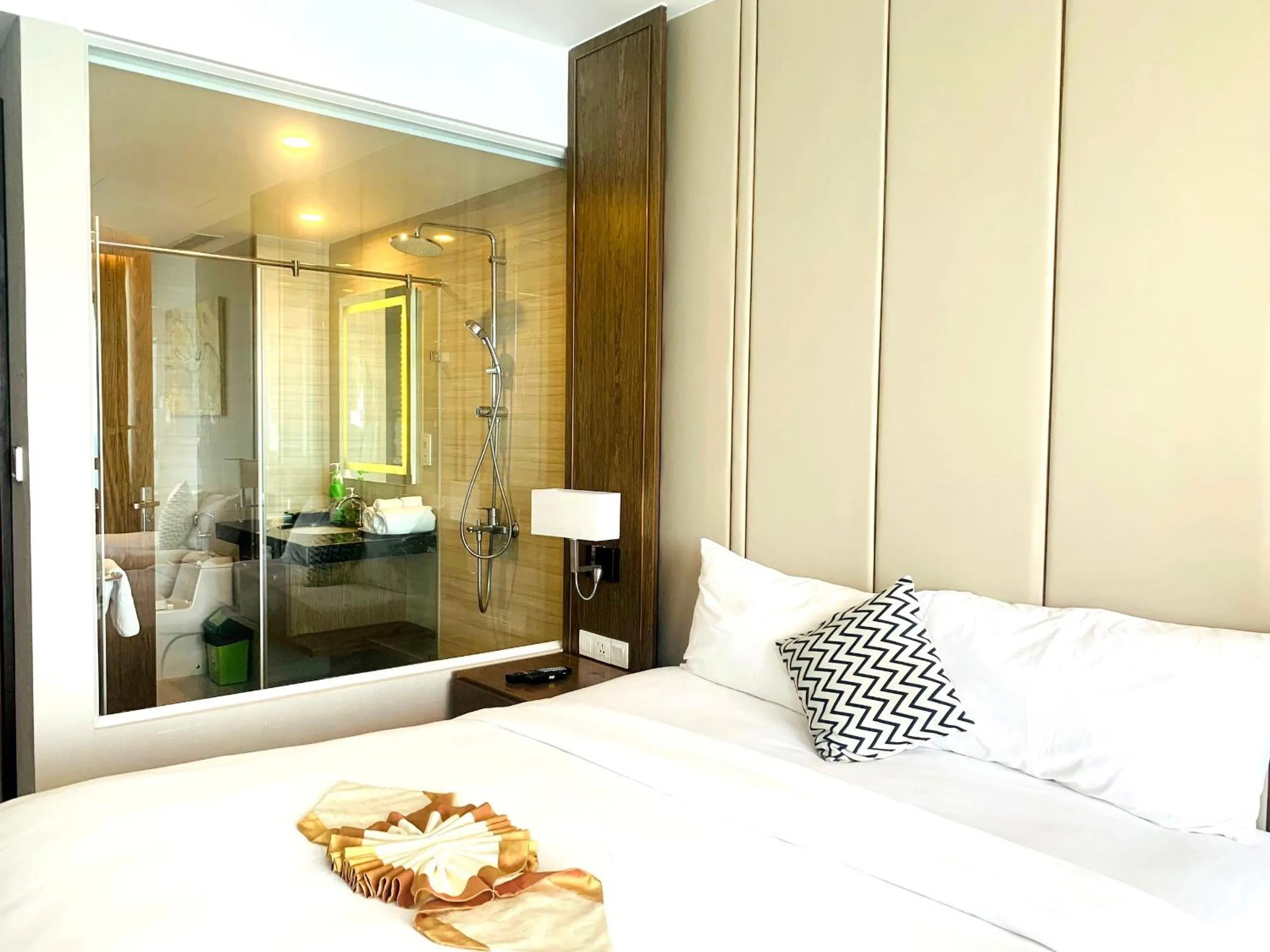 Bed in Luxury Seaview Panorama Nha Trang by Luna