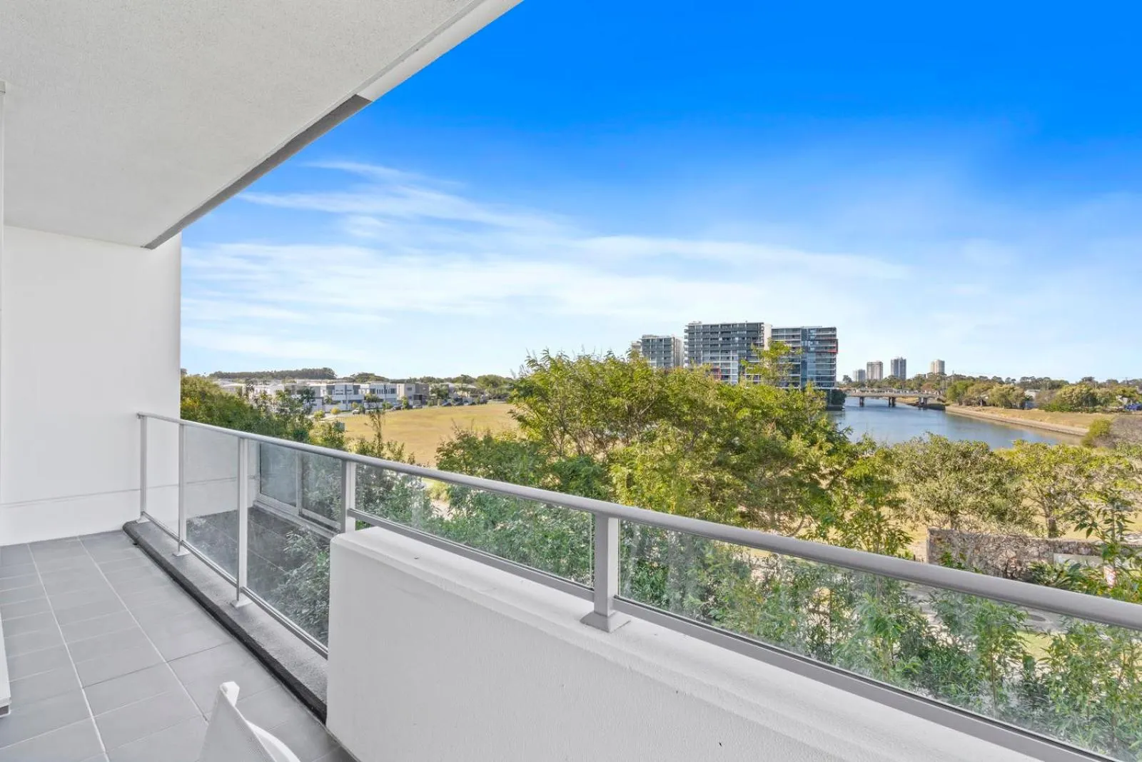 Balcony/Terrace in Harbour Quays Apartments
