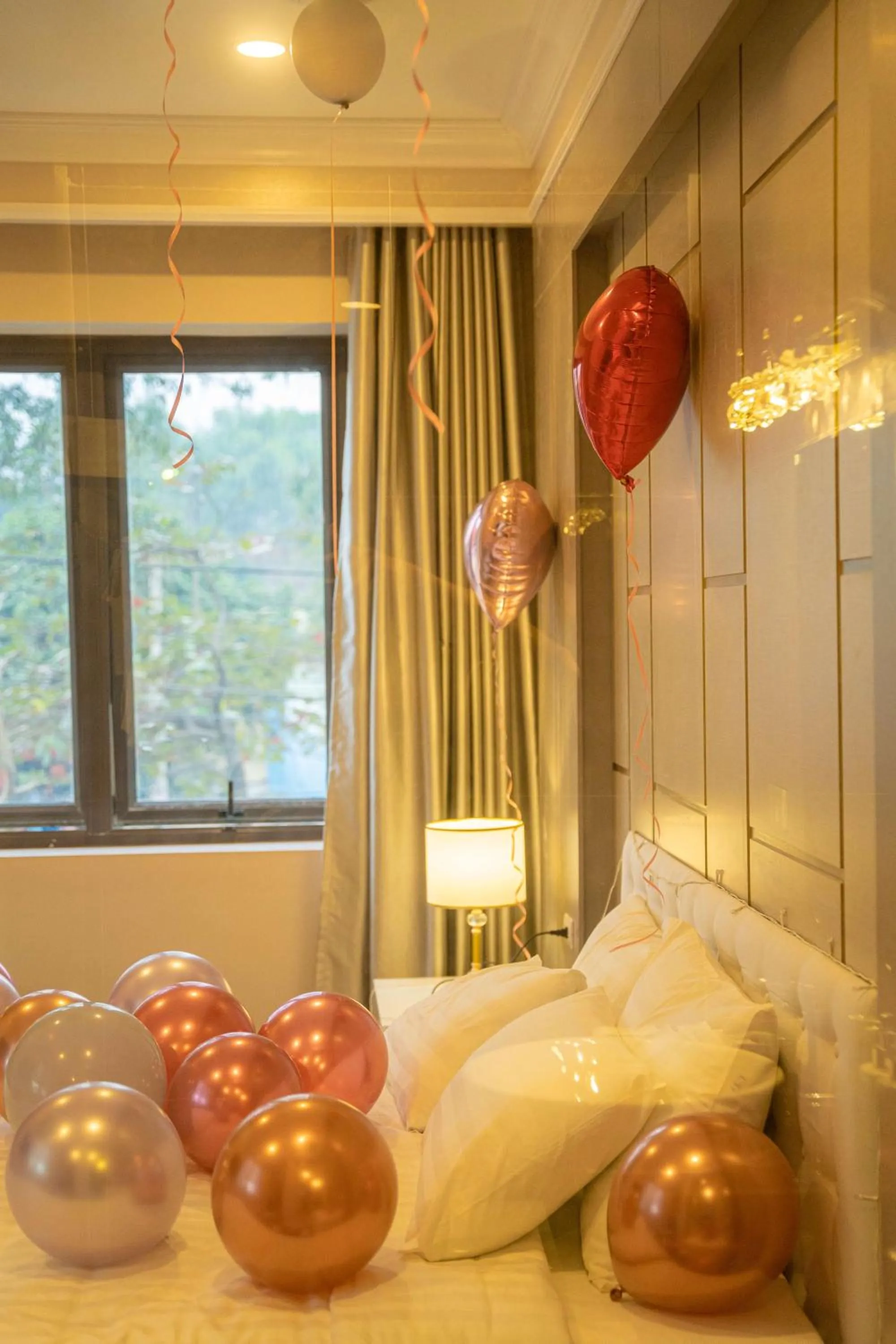 TRA LINH HOTEL & RESTAURANTs