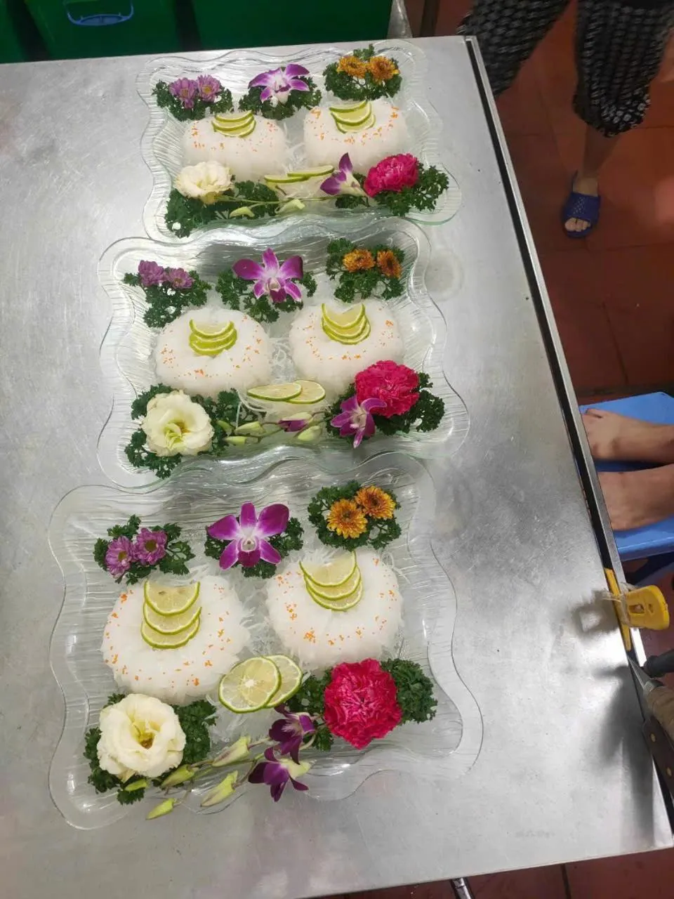 TRA LINH HOTEL & RESTAURANTs