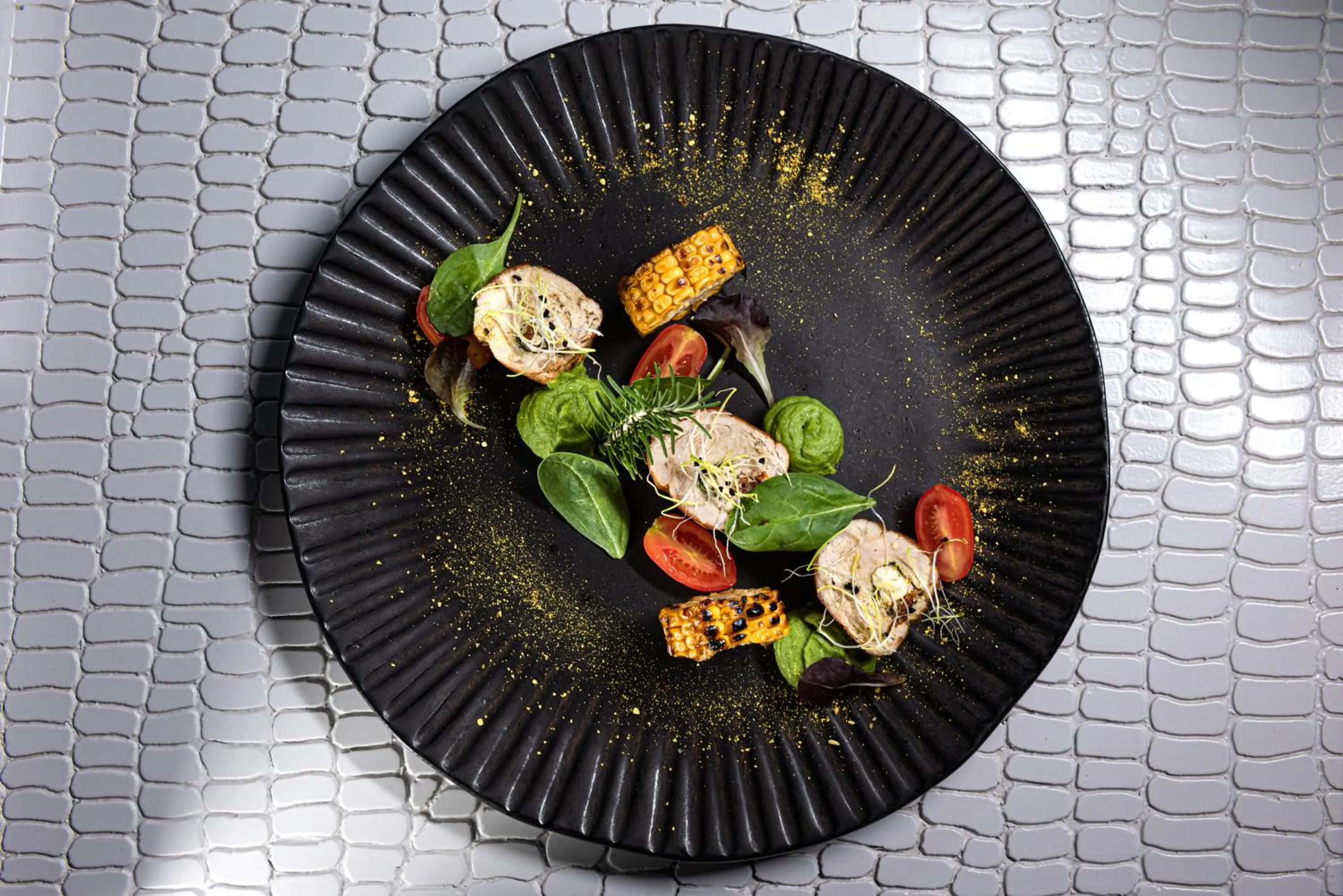 Restaurant/places to eat in Nissaki Boutique Hotel