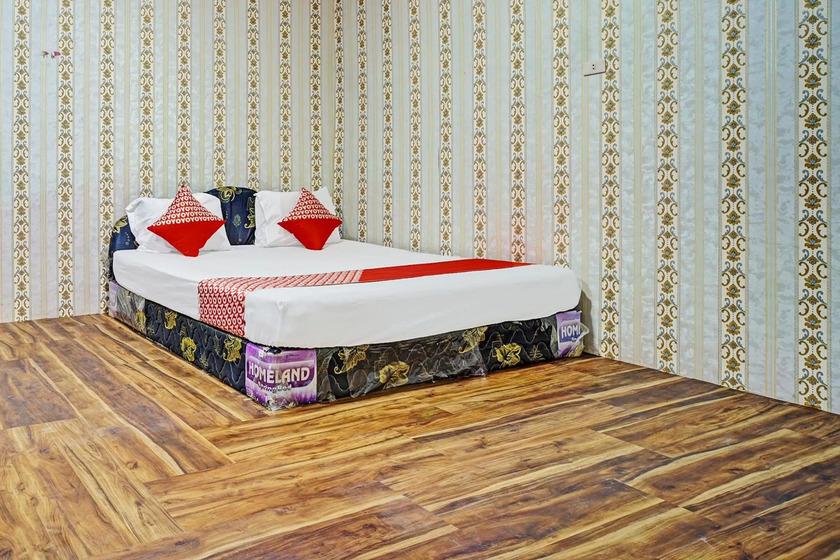 Bedroom, Bed in Hotel O Taman Wisata Iman Ii Near Taman Wisata Iman Sitinjo