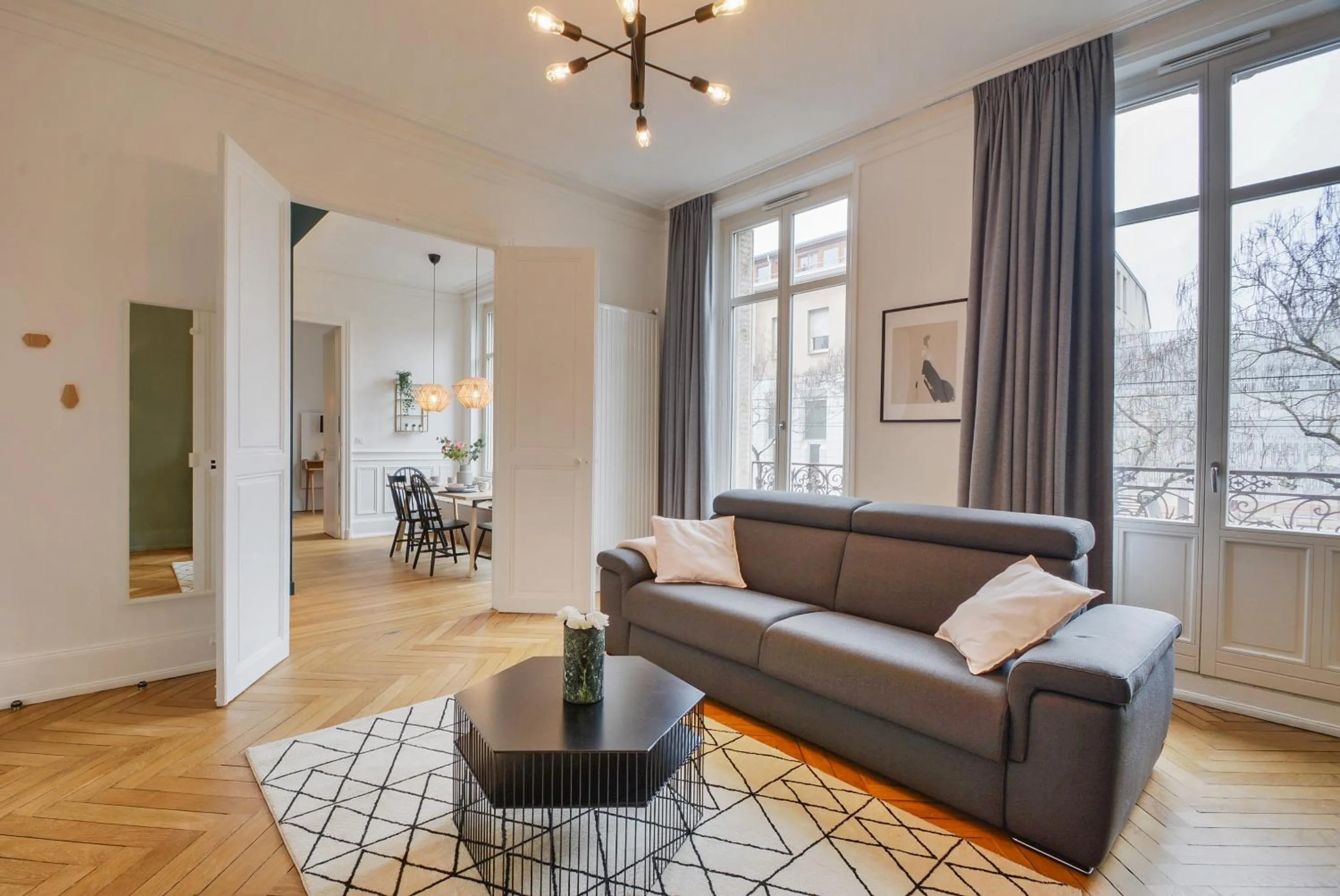 Living room in Le Manon ! Green Haussmannien - Centre Gare - Excelsior - 2 à 4 pers