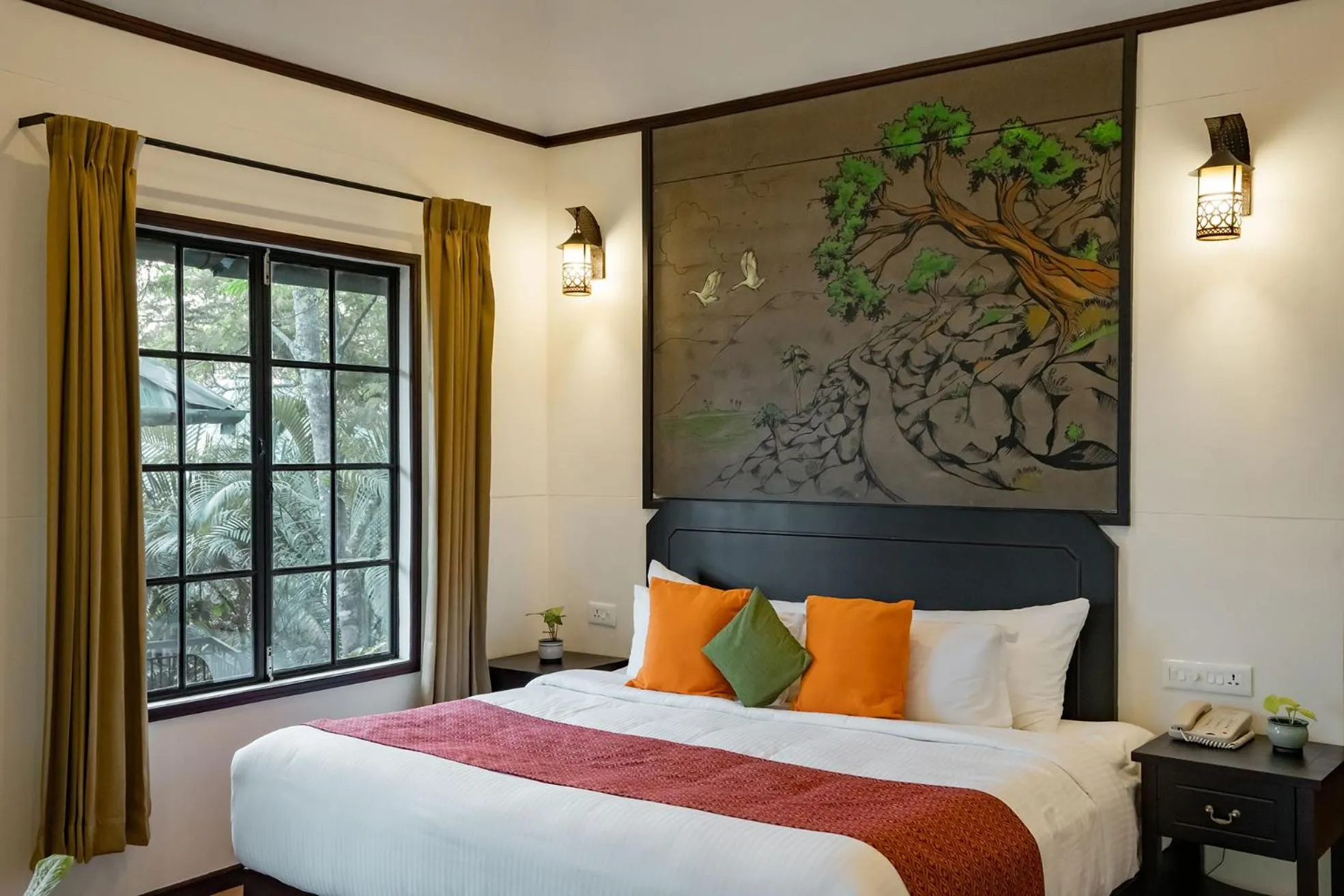 Bed in The Hive, Wayanad