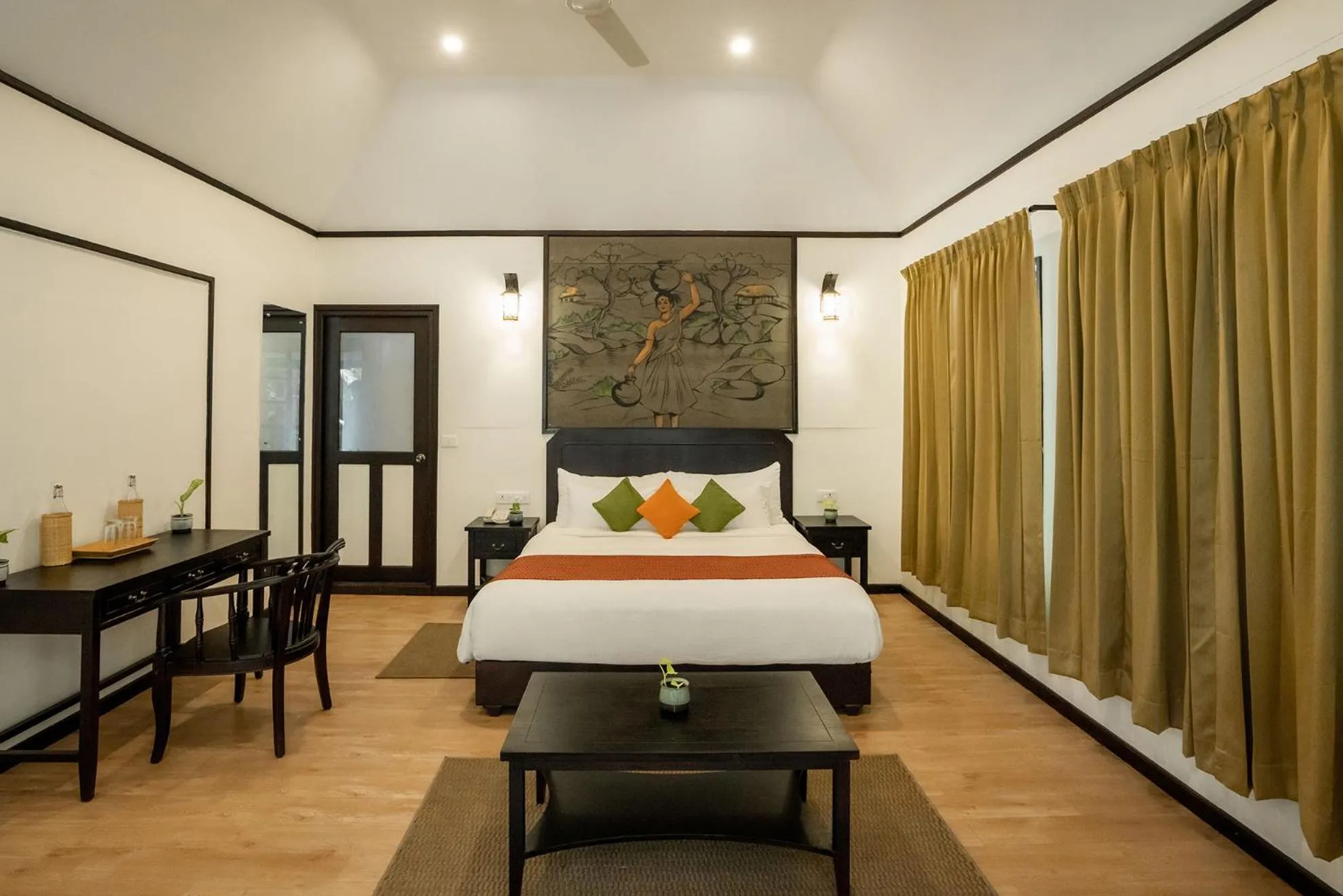 Bed in The Hive, Wayanad