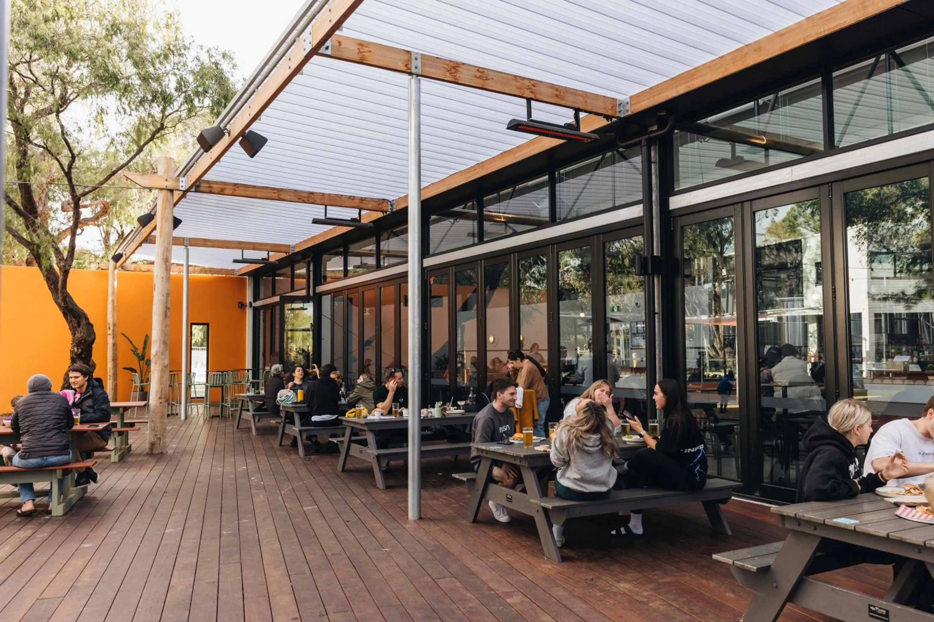 Lounge or bar in Southcamp