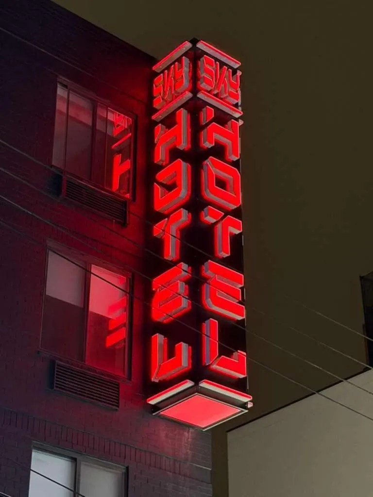 Sky Hotel Flushing/Laguardia Airport