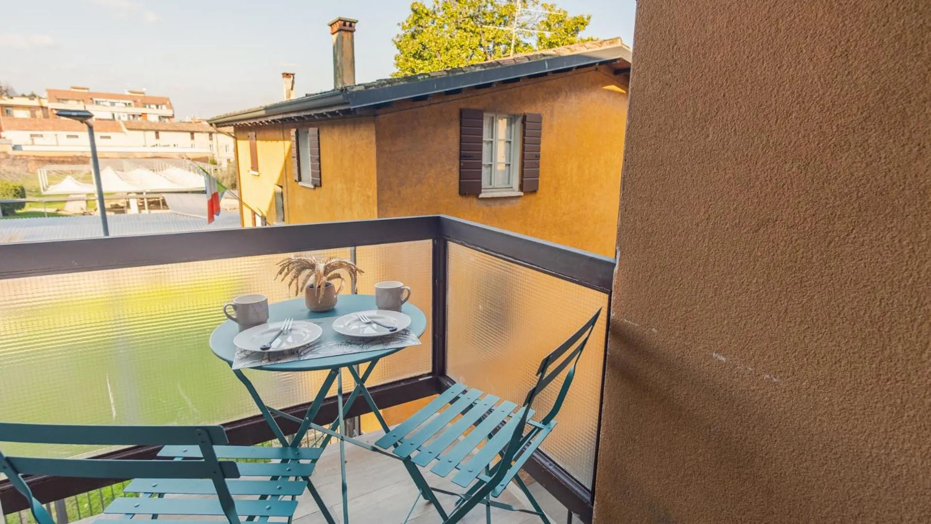 The Roman Villa View - Italian Homing