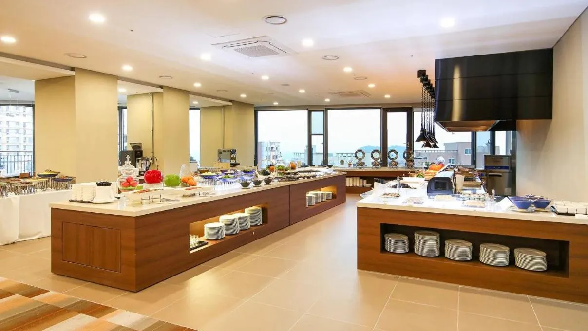 Restaurant/places to eat in Jeju Hotel the M