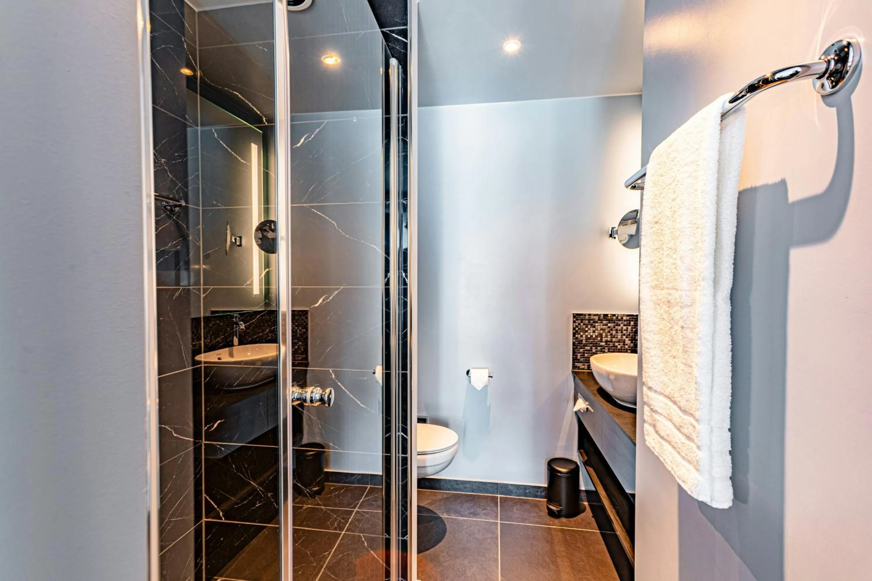 Bathroom in NYX Hotel Hamburg by Leonardo Hotels