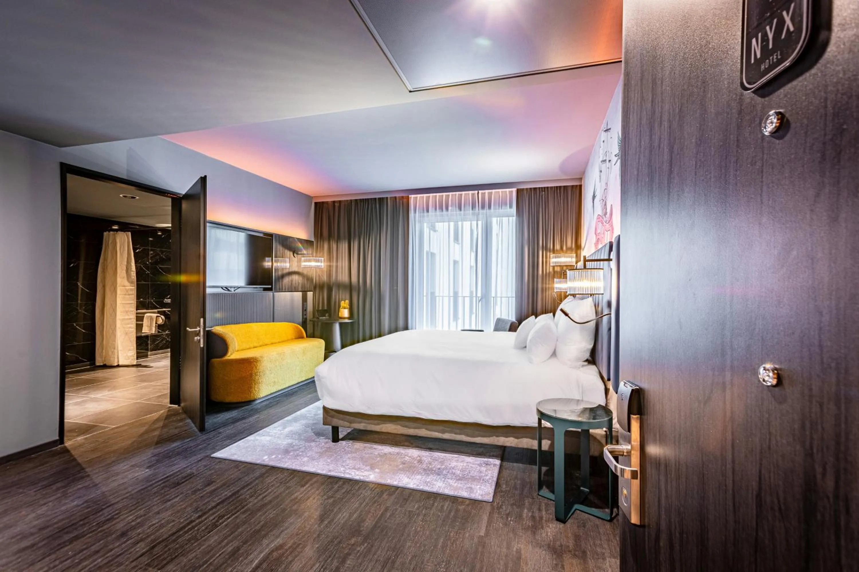 Photo of the whole room, Bed in NYX Hotel Hamburg by Leonardo Hotels