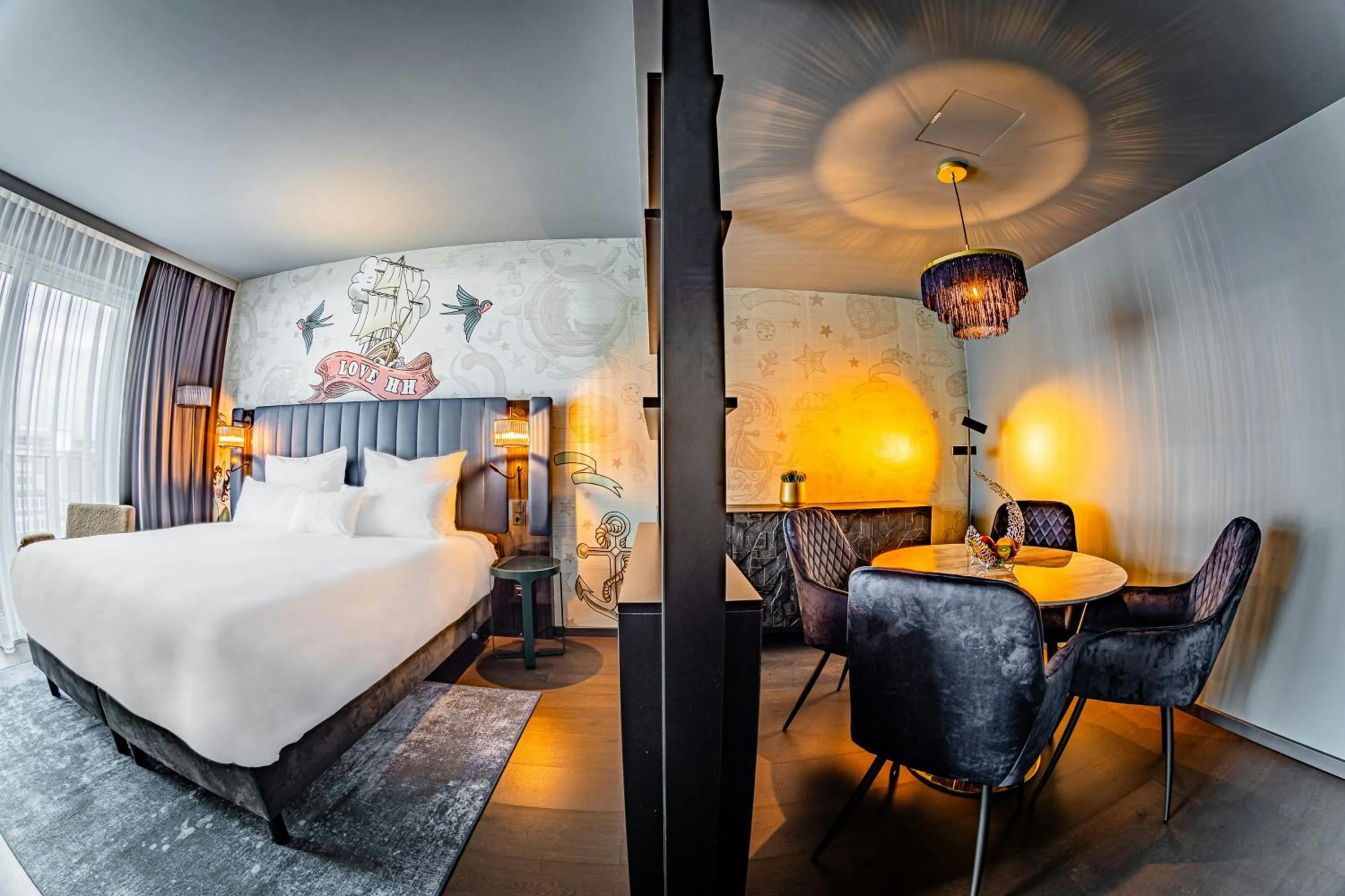 Bedroom, Bed in NYX Hotel Hamburg by Leonardo Hotels