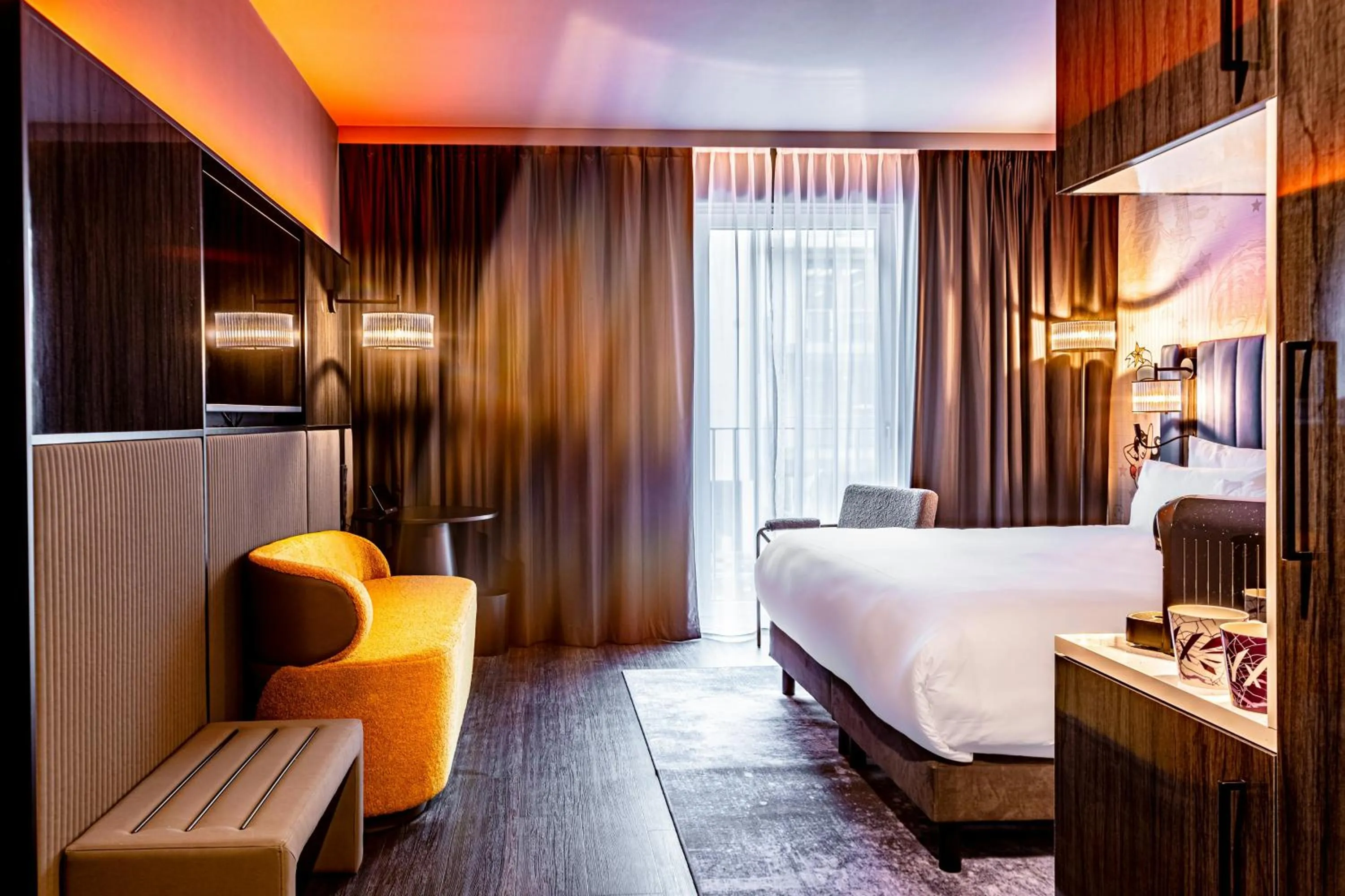 Photo of the whole room, Bed in NYX Hotel Hamburg by Leonardo Hotels