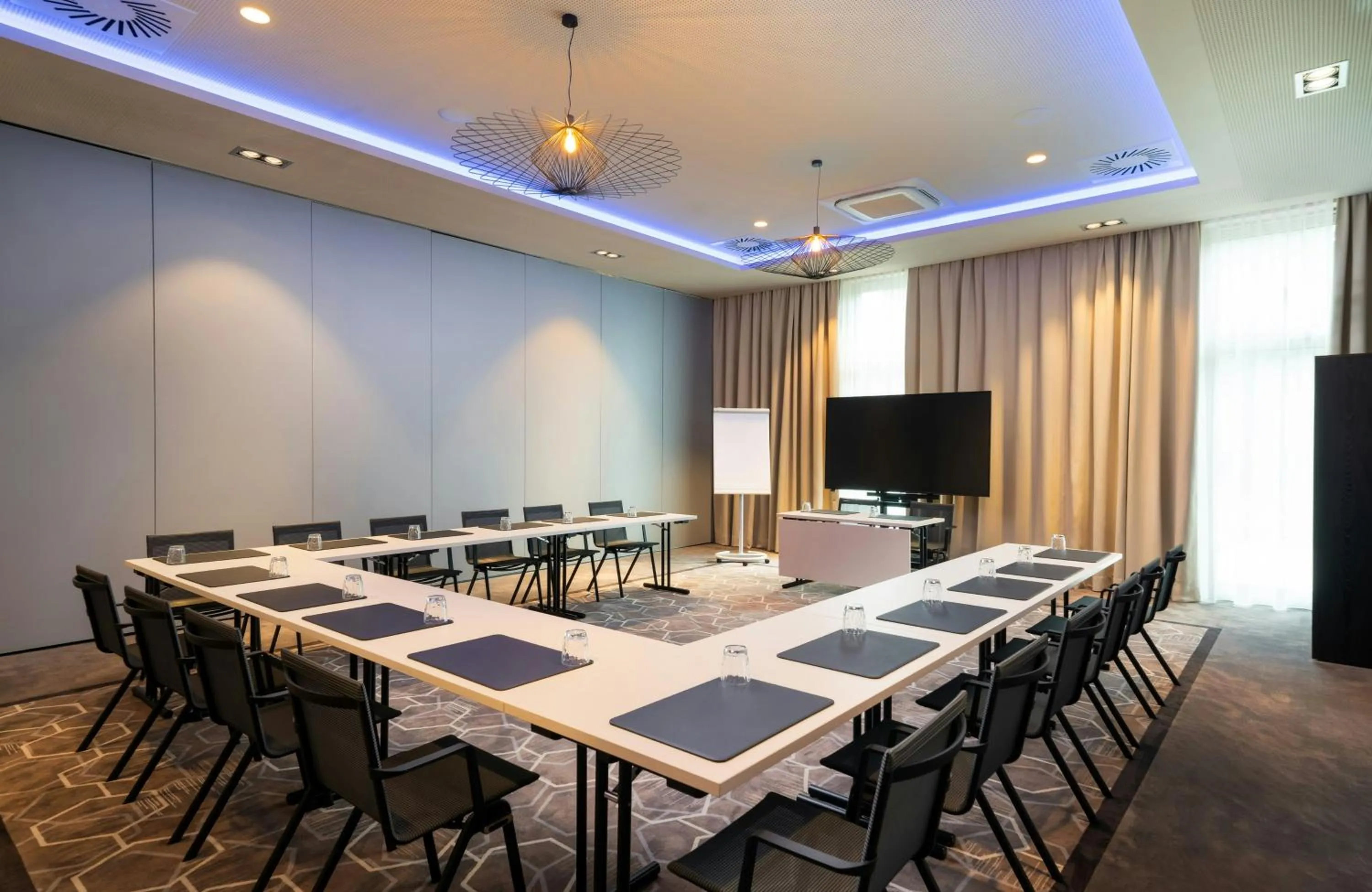 Meeting/conference room in Leonardo Royal Hotel Cologne Bonn Airport