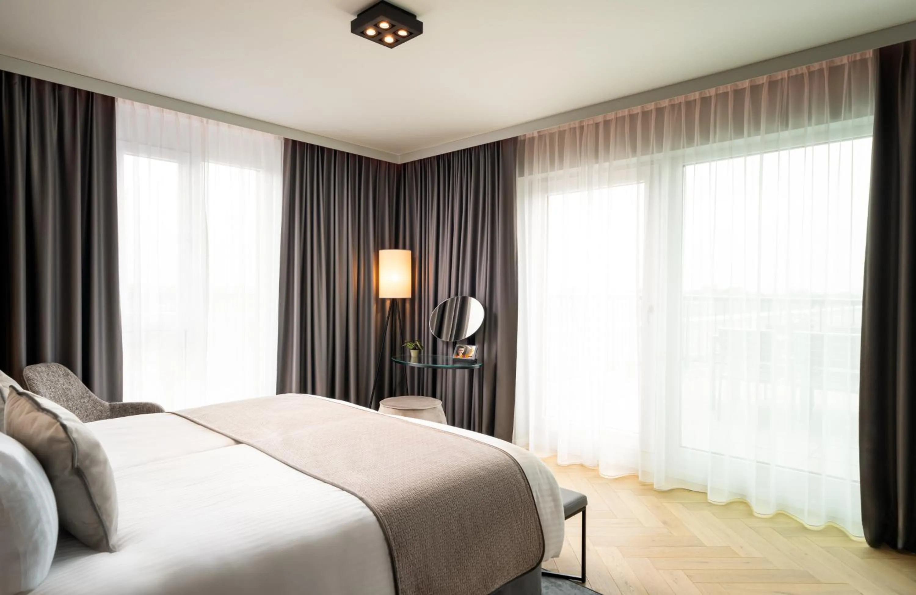 Photo of the whole room, Bed in Leonardo Royal Hotel Cologne Bonn Airport