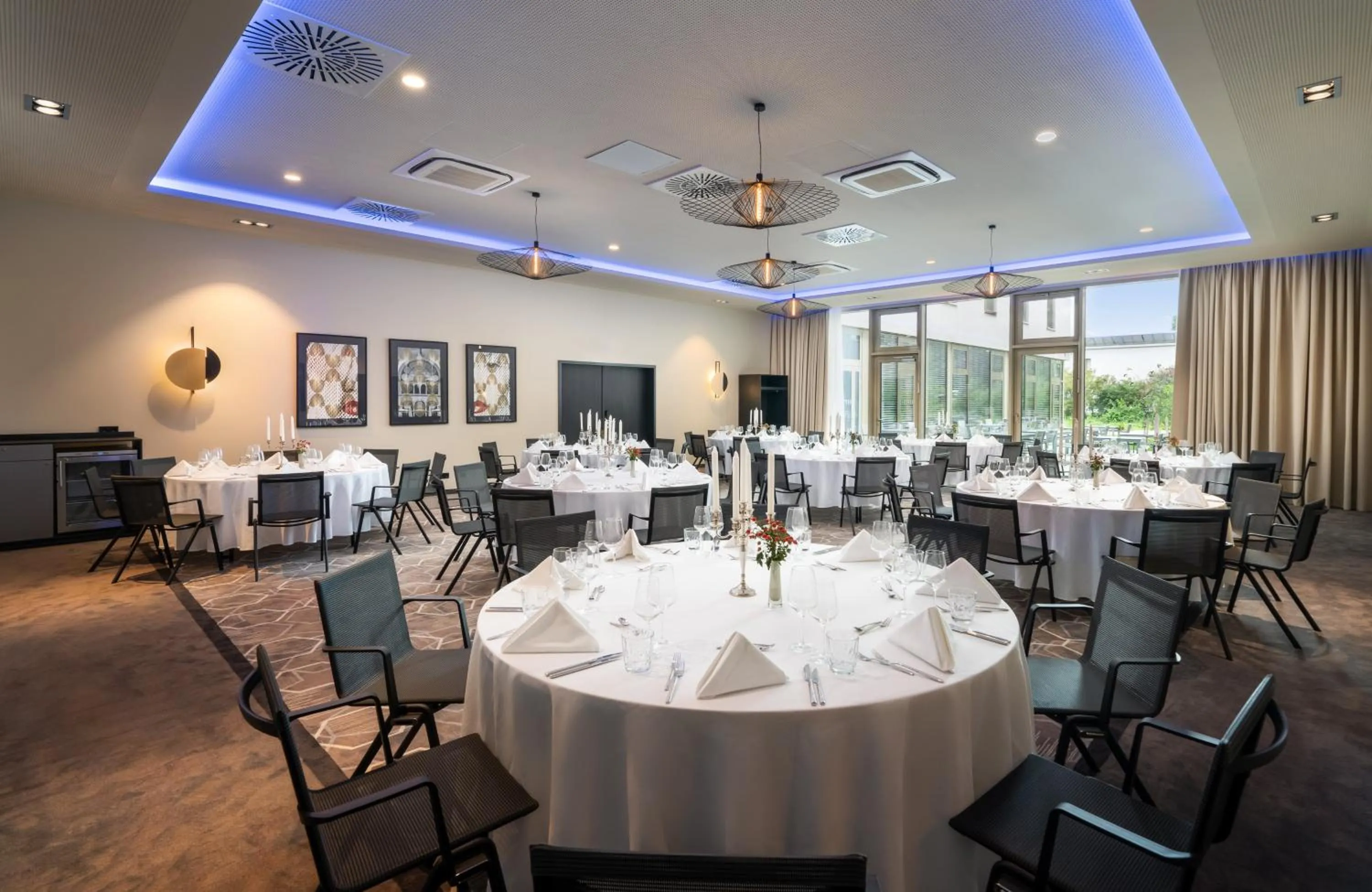 Meeting/conference room in Leonardo Royal Hotel Cologne Bonn Airport