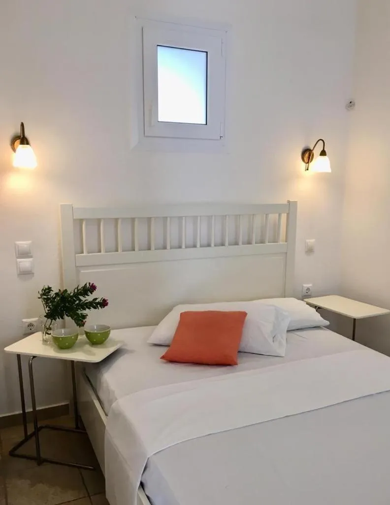 Bed in Mykonos Dot - The Villas