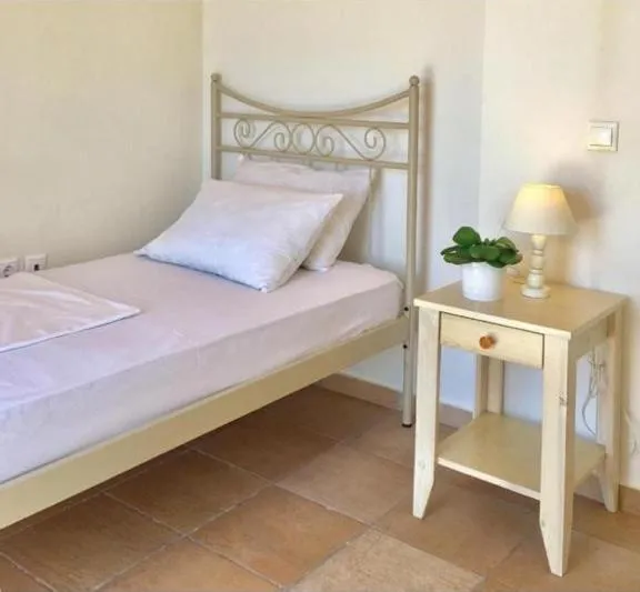 Bed in Mykonos Dot - The Villas