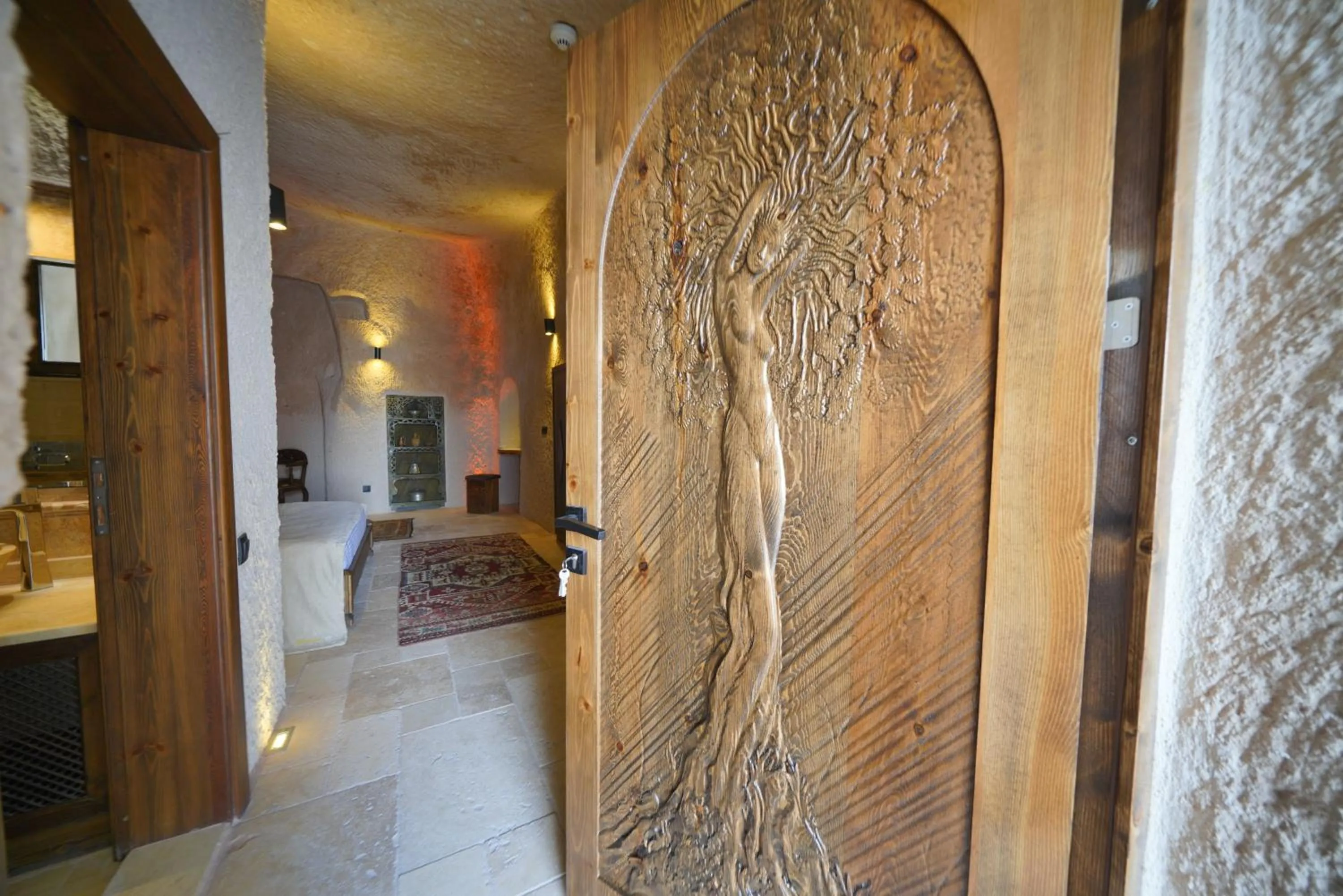 Shower in Ages in Cappadocia