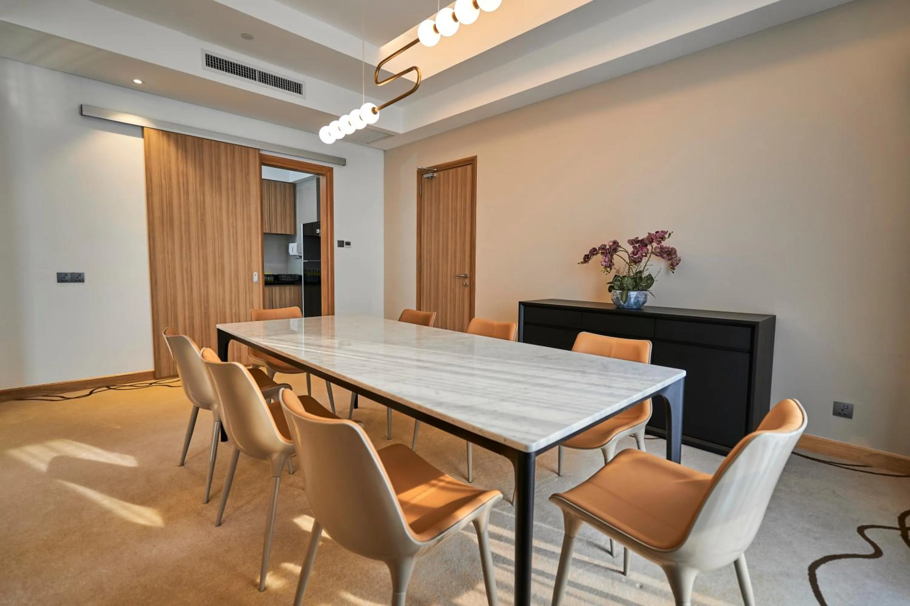 Dining area in Holiday Inn Sepang - Airport