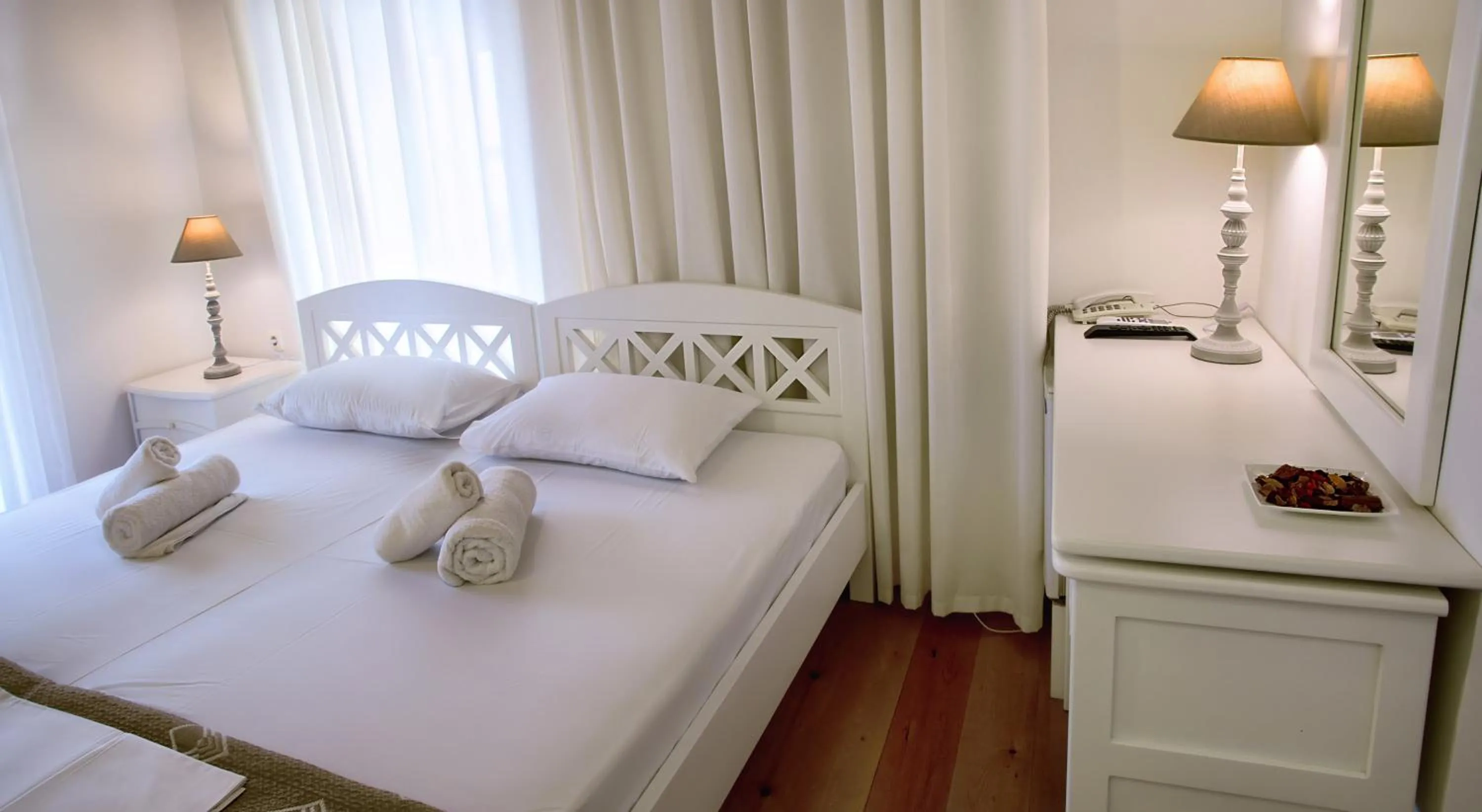 bunk bed, Bed in Ontas Traditional Hotel