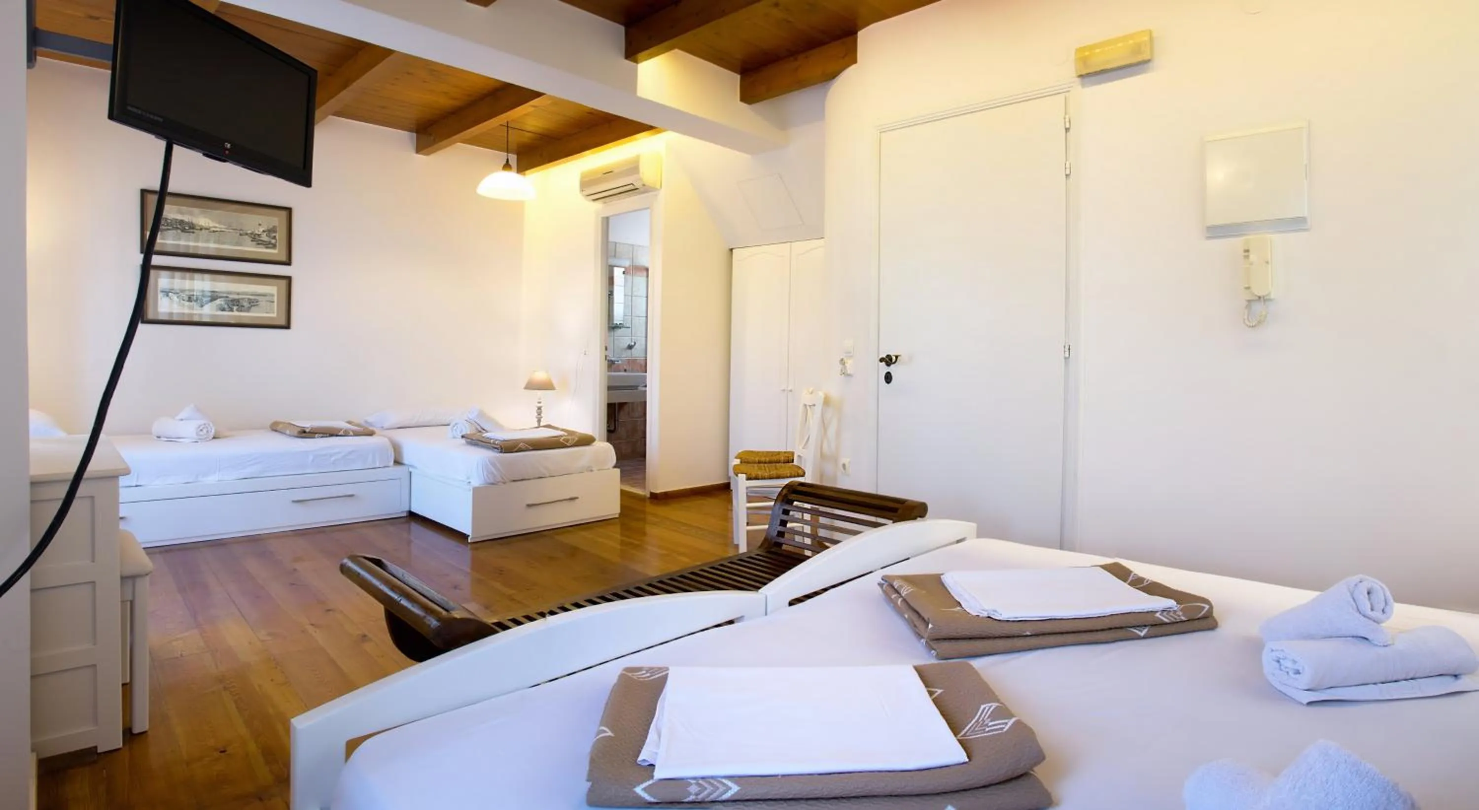 Bedroom, Bed in Ontas Traditional Hotel