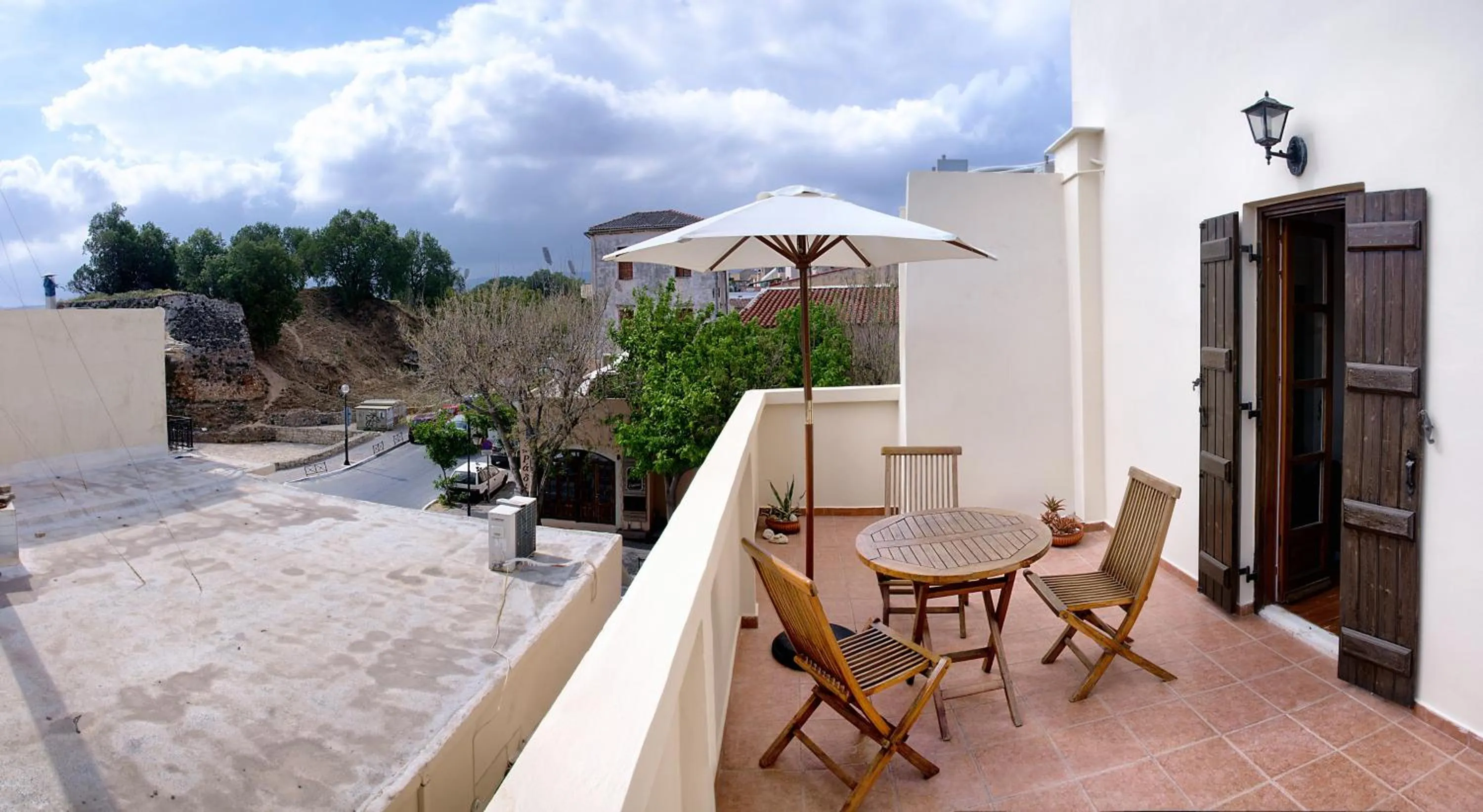 Balcony/Terrace in Ontas Traditional Hotel