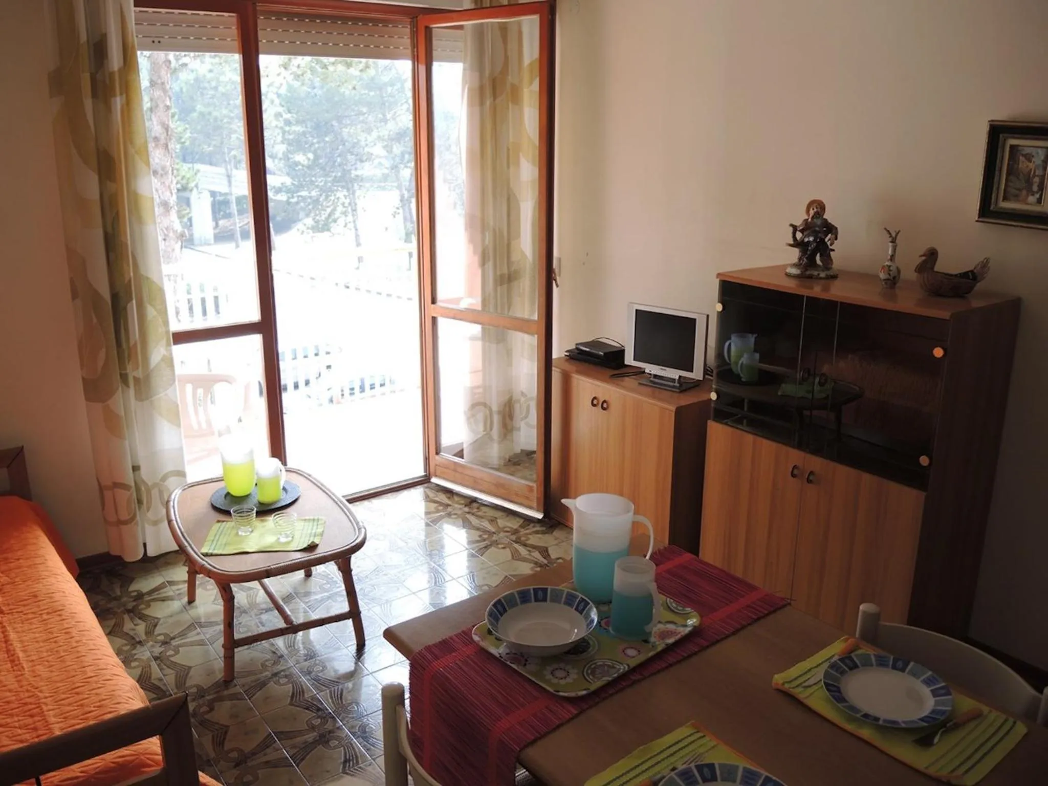 Communal lounge/ TV room in Great flat 100m from the beach - Beahost Rentals