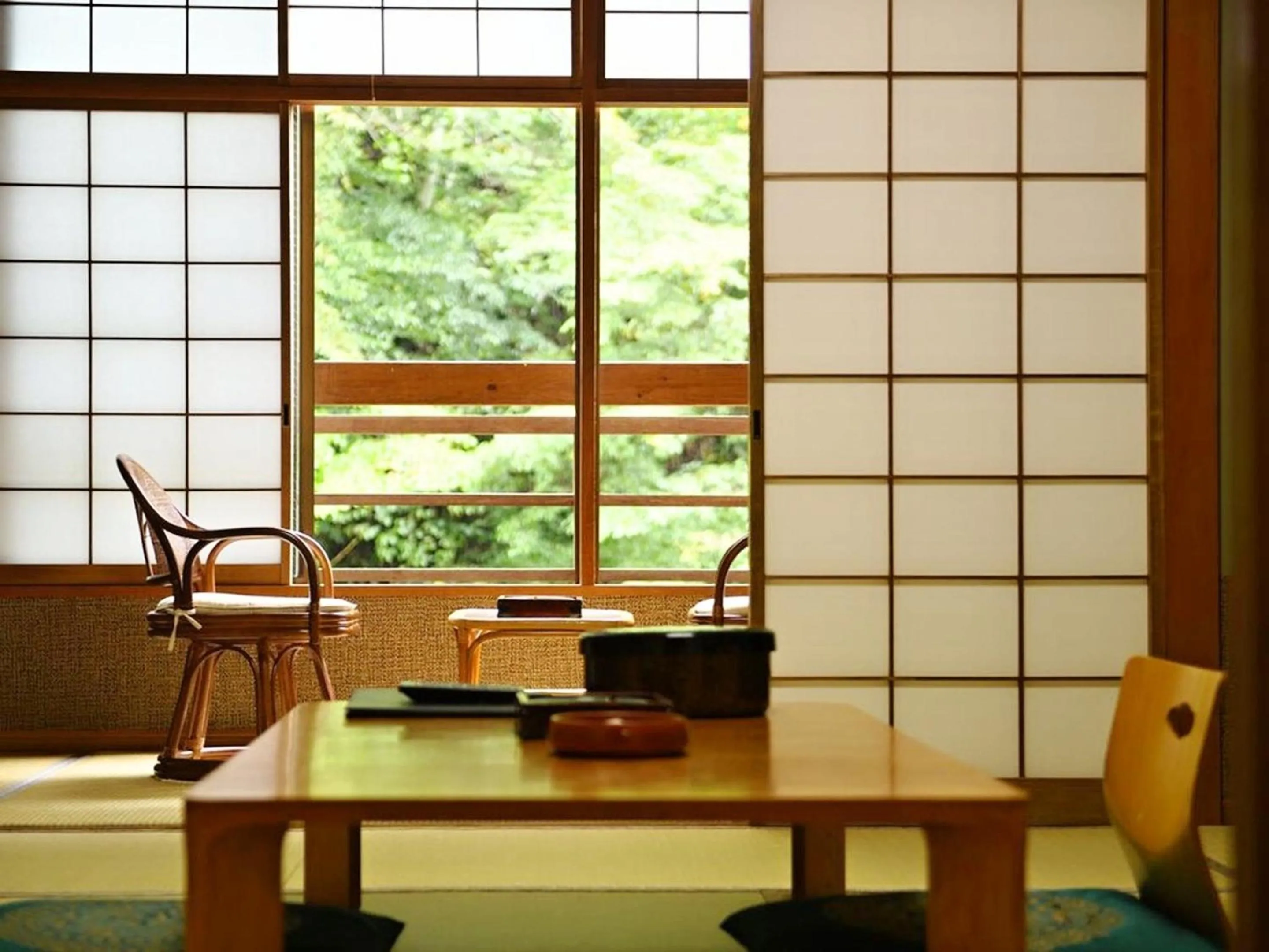 Photo of the whole room in Kaniyu