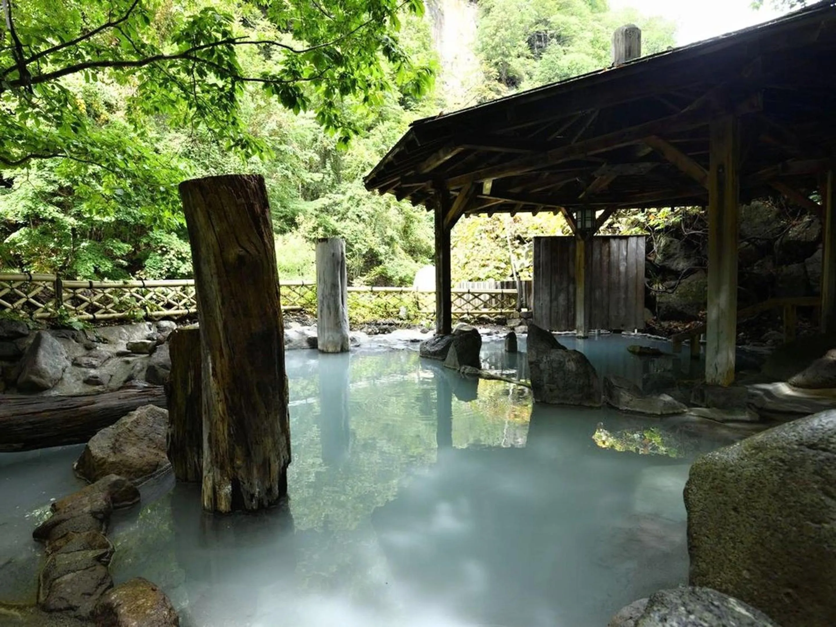 Hot Spring Bath in Kaniyu