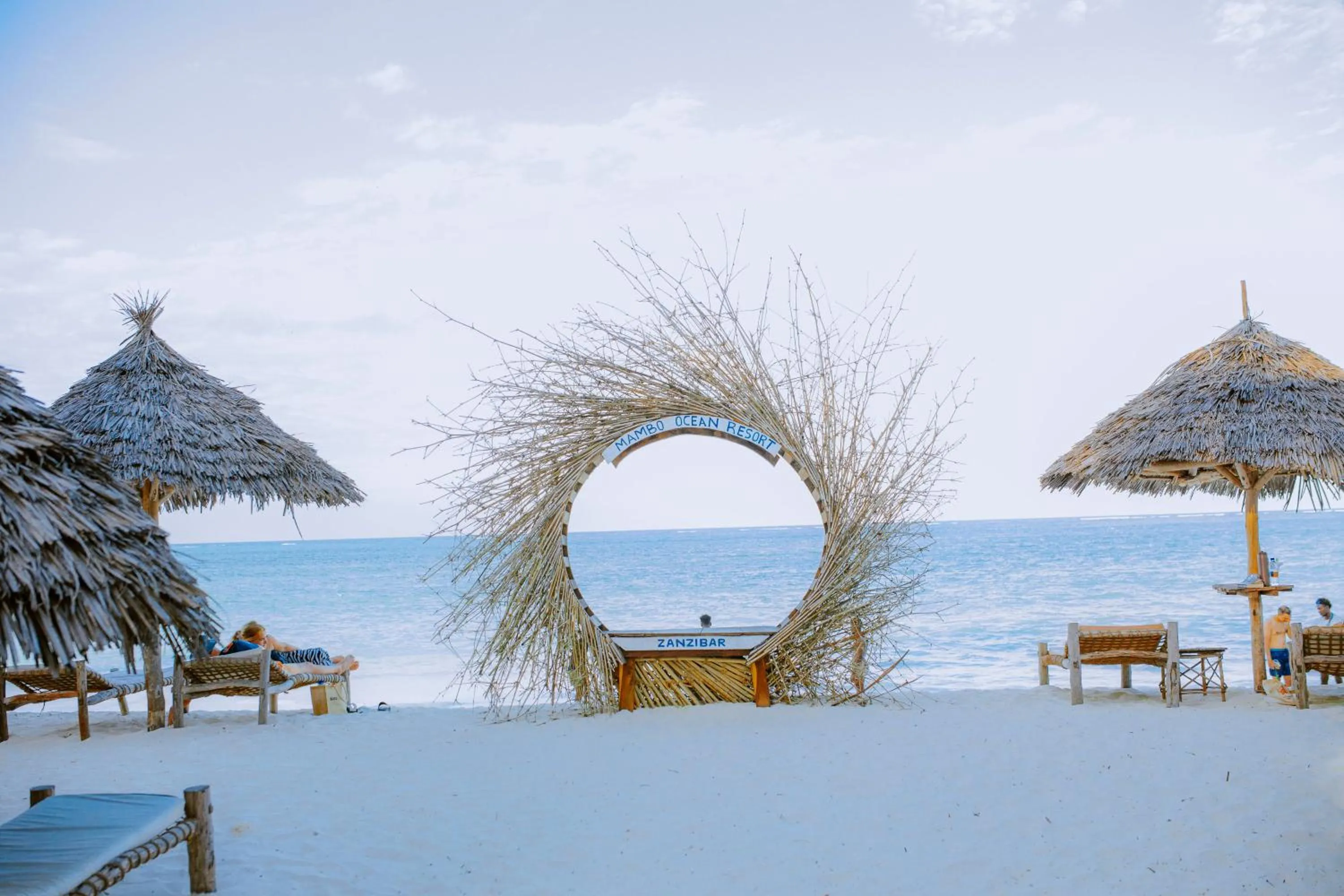 Beach in Mambo Ocean Resort