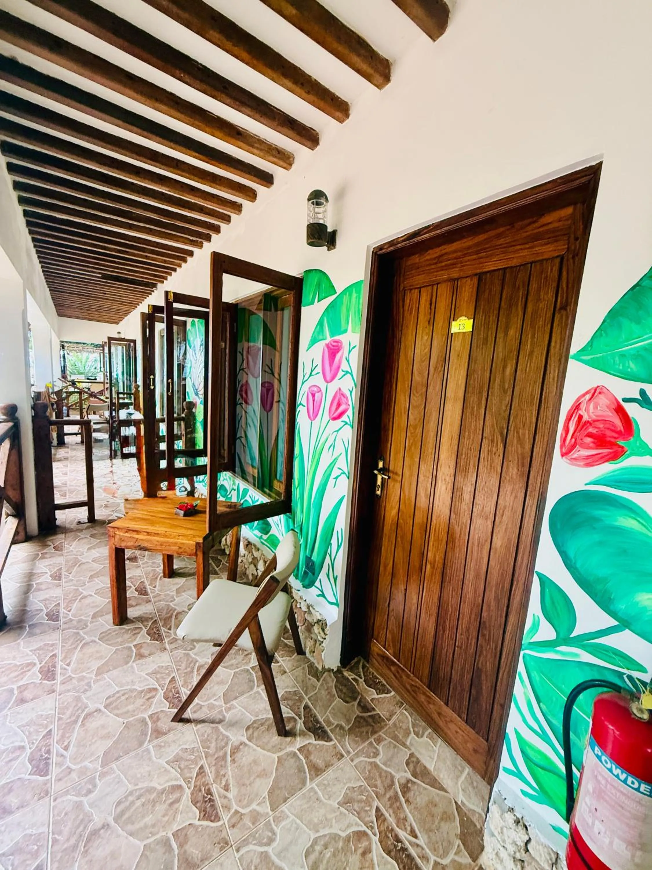 Balcony/Terrace in Mambo Ocean Resort