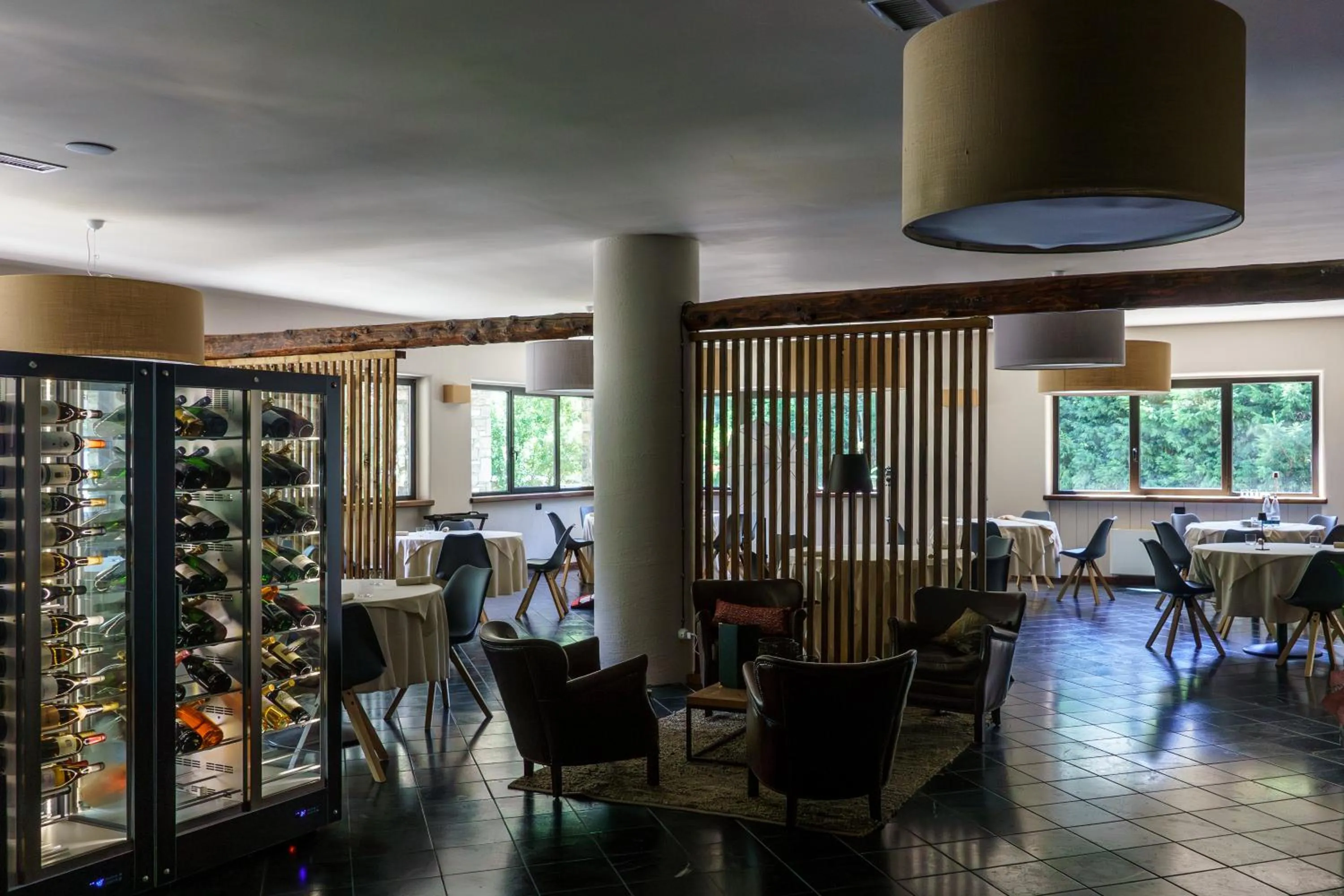 Restaurant/places to eat in Essenza Hotel