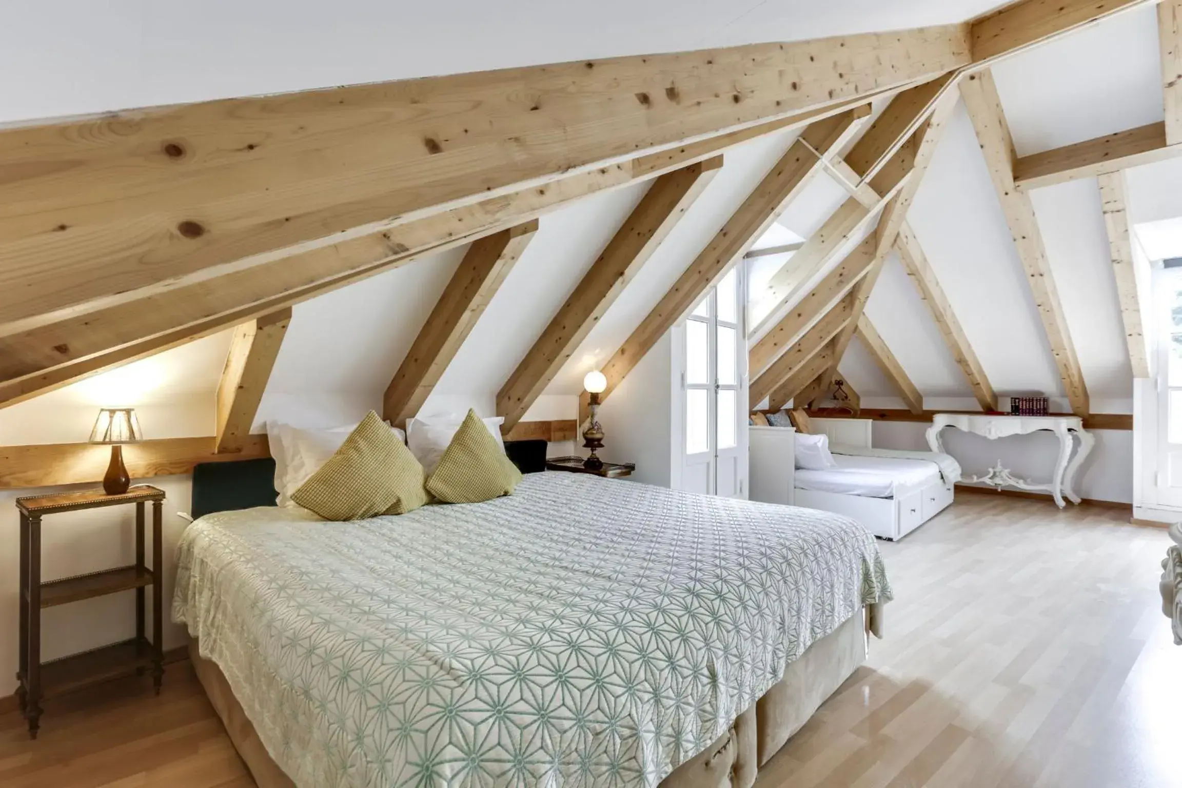 Family Room in LUXa Charm House by LovelyStay Family Room in LUXa Charm House by LovelyStay