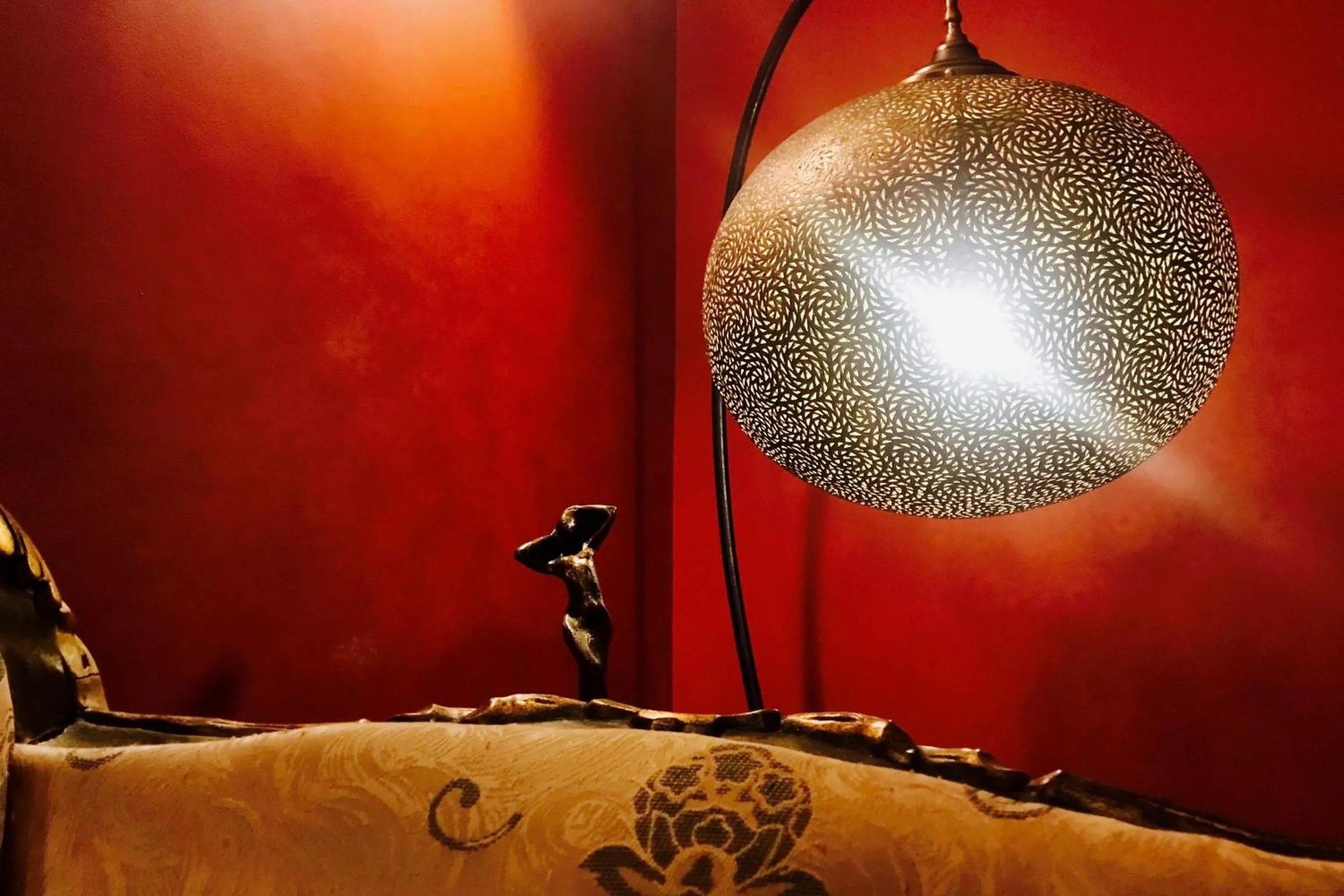 LUXa Charm House by LovelyStay