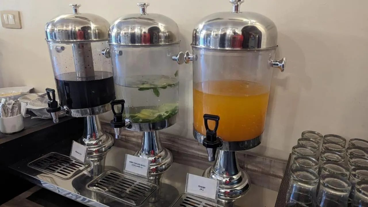 Food and drinks in Eileen Hotel Cairo