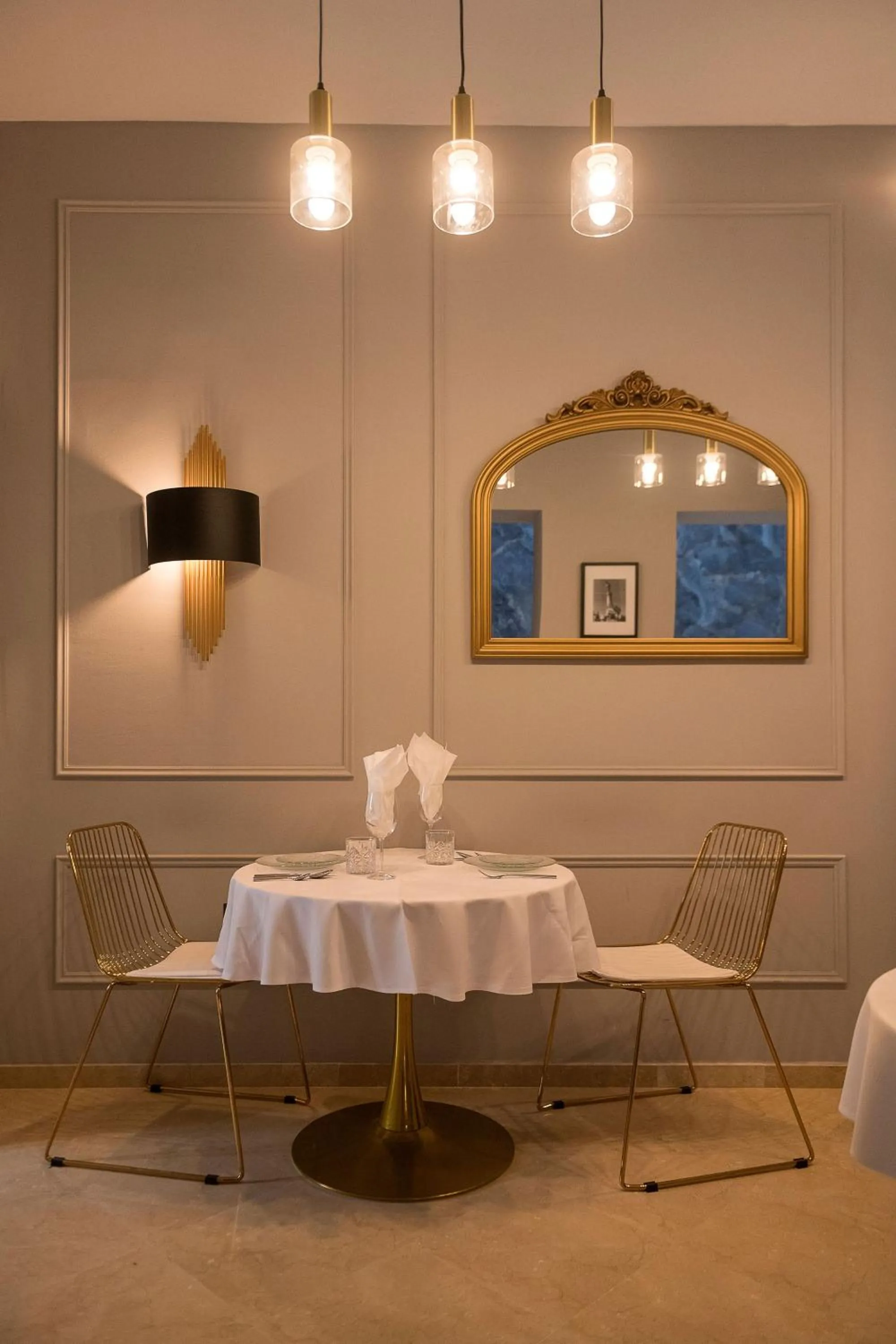 Seating area in Boutique Suites