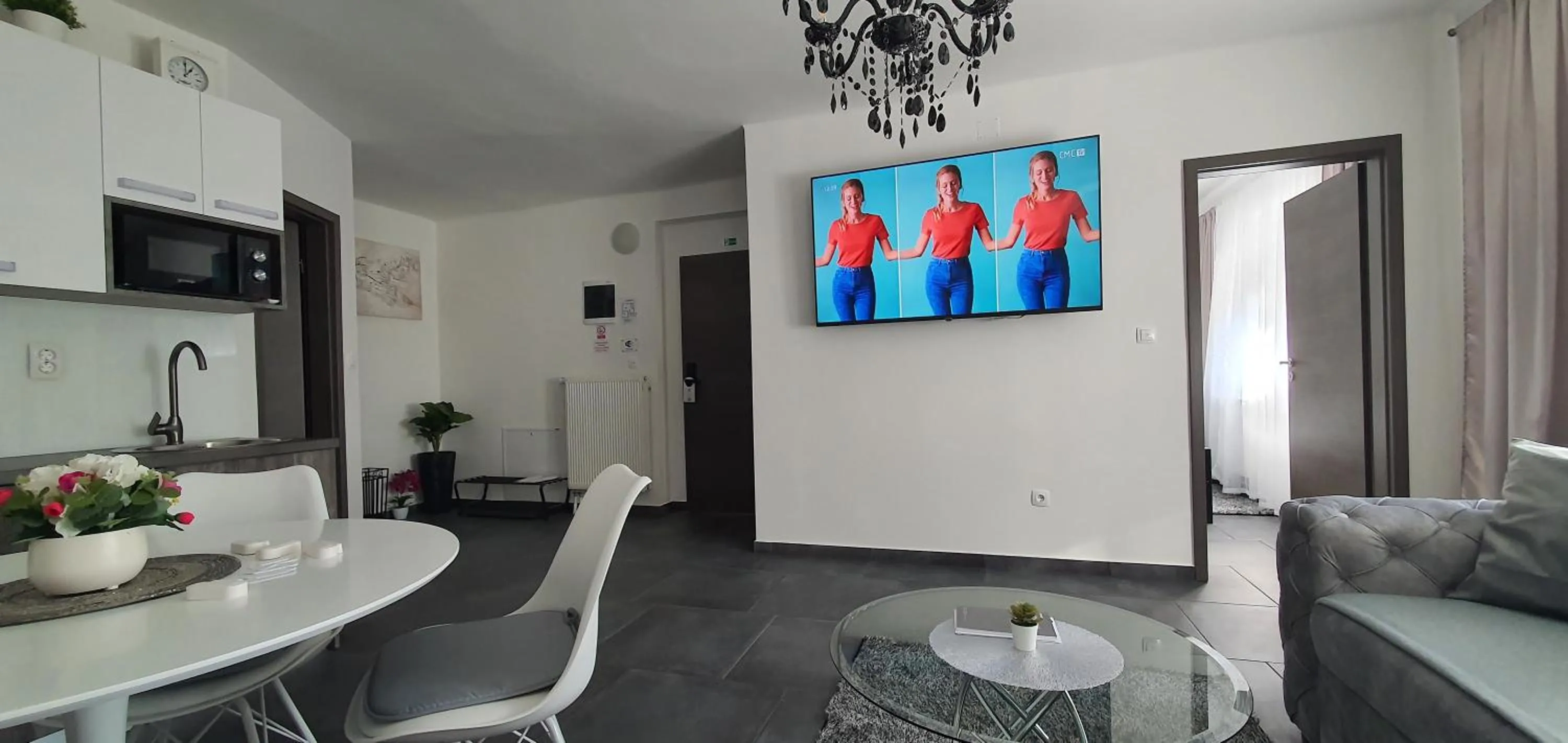 TV and multimedia in Blue Diamond ****