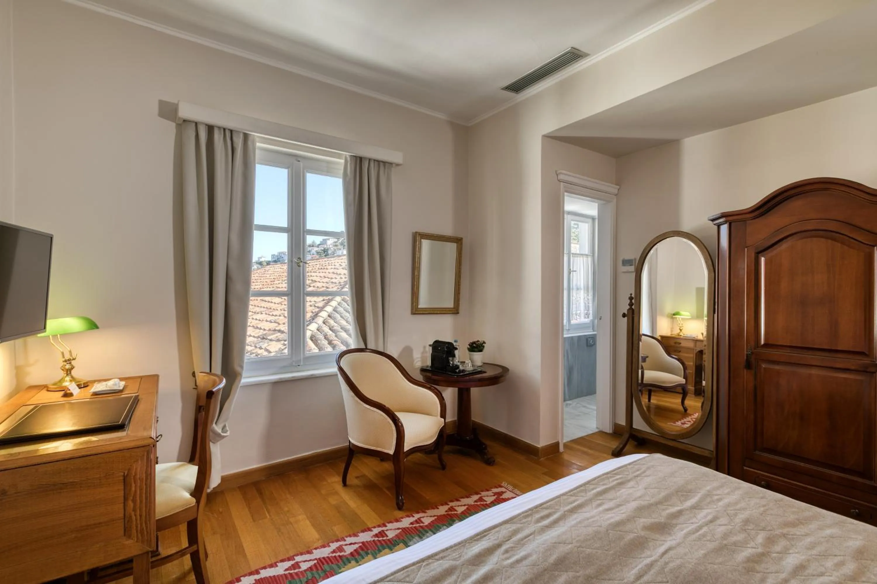 Bedroom, Bed in Hotel Leto Hydra