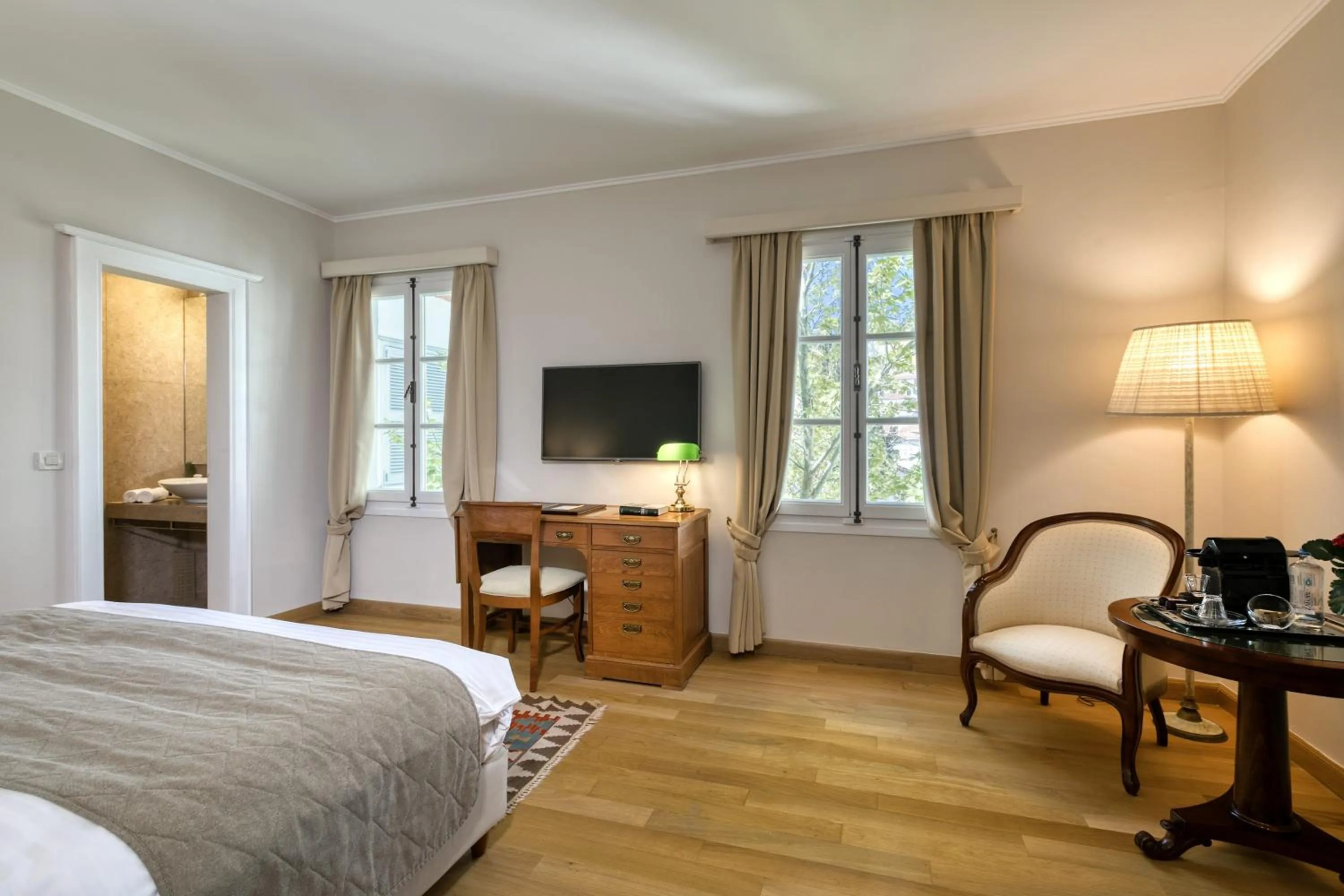 Bedroom, Bed in Hotel Leto Hydra