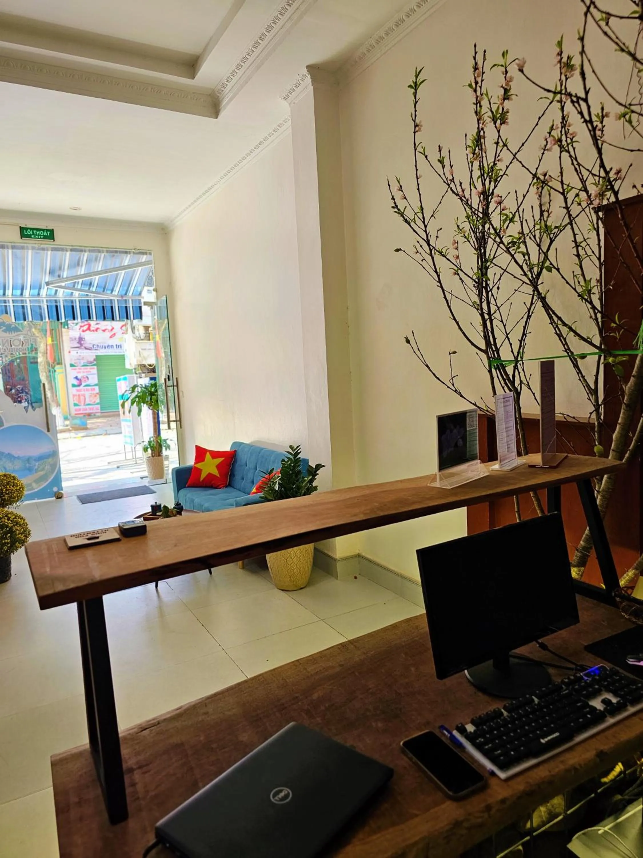 Lobby or reception in Frontier Hostel & Tours