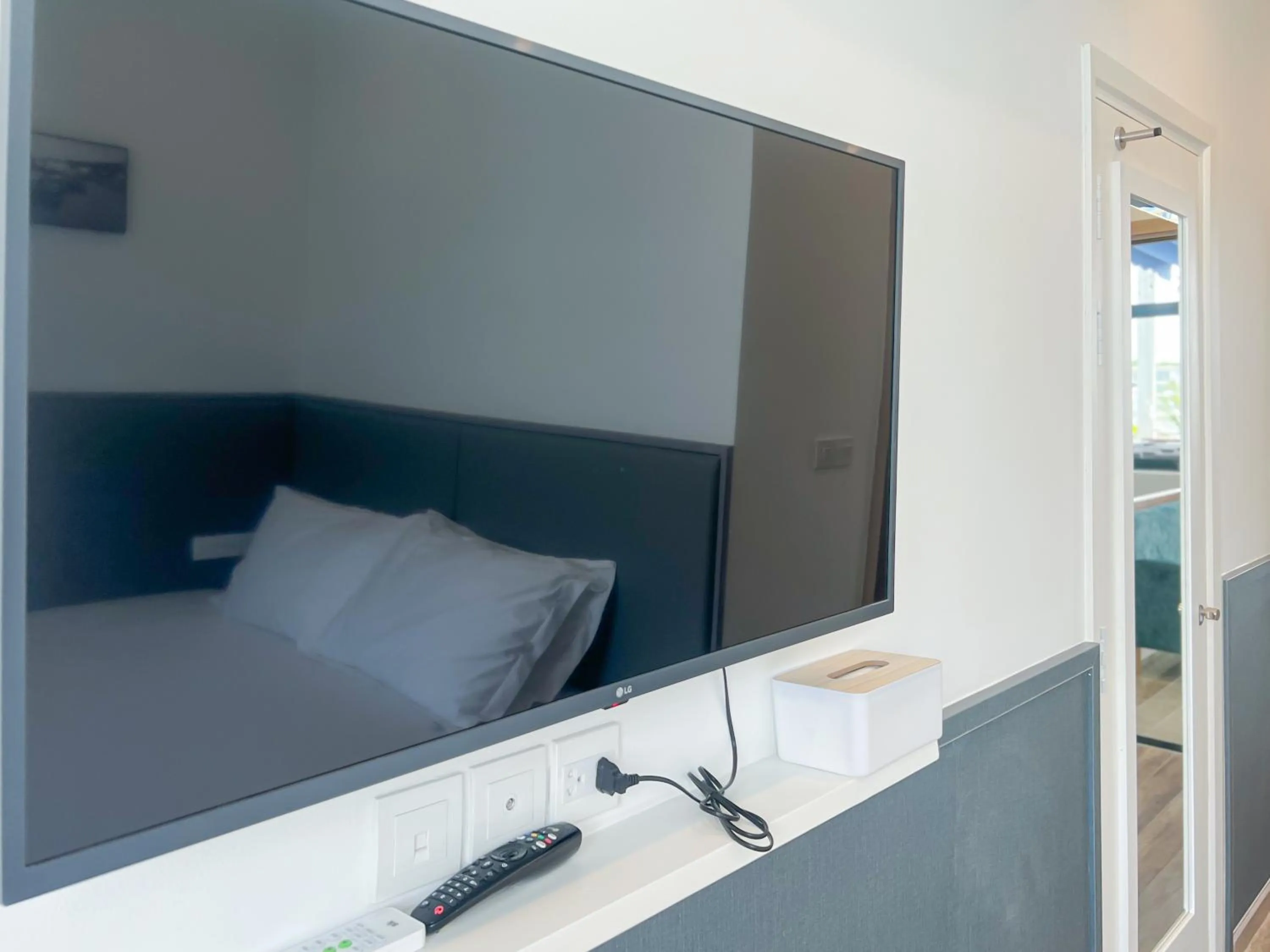 Bed in MARINA SEASIDE BOUTIQUE HOTEL PHU QUOC - Early Checkin