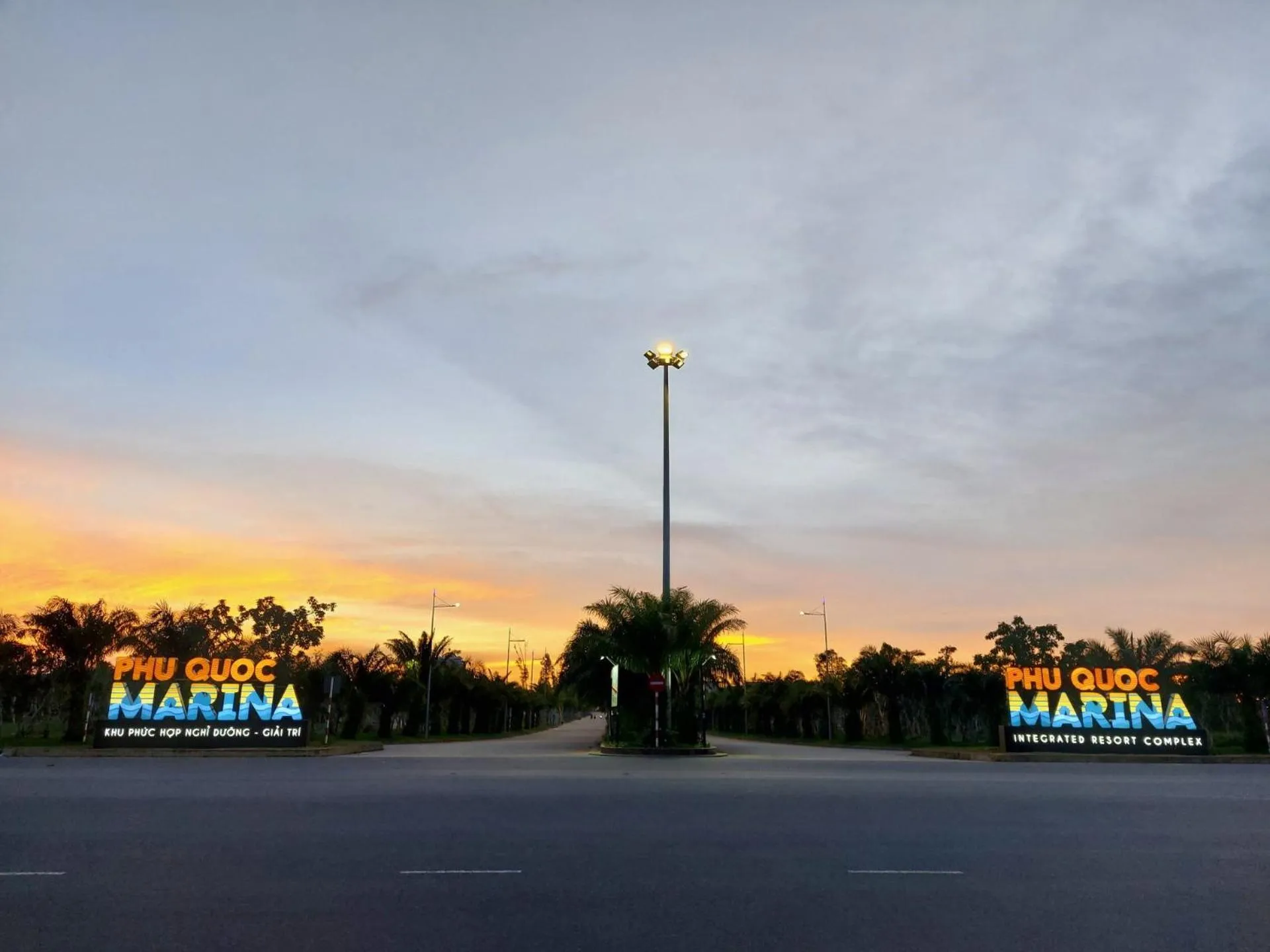 Day in MARINA SEASIDE BOUTIQUE HOTEL PHU QUOC - Early Checkin