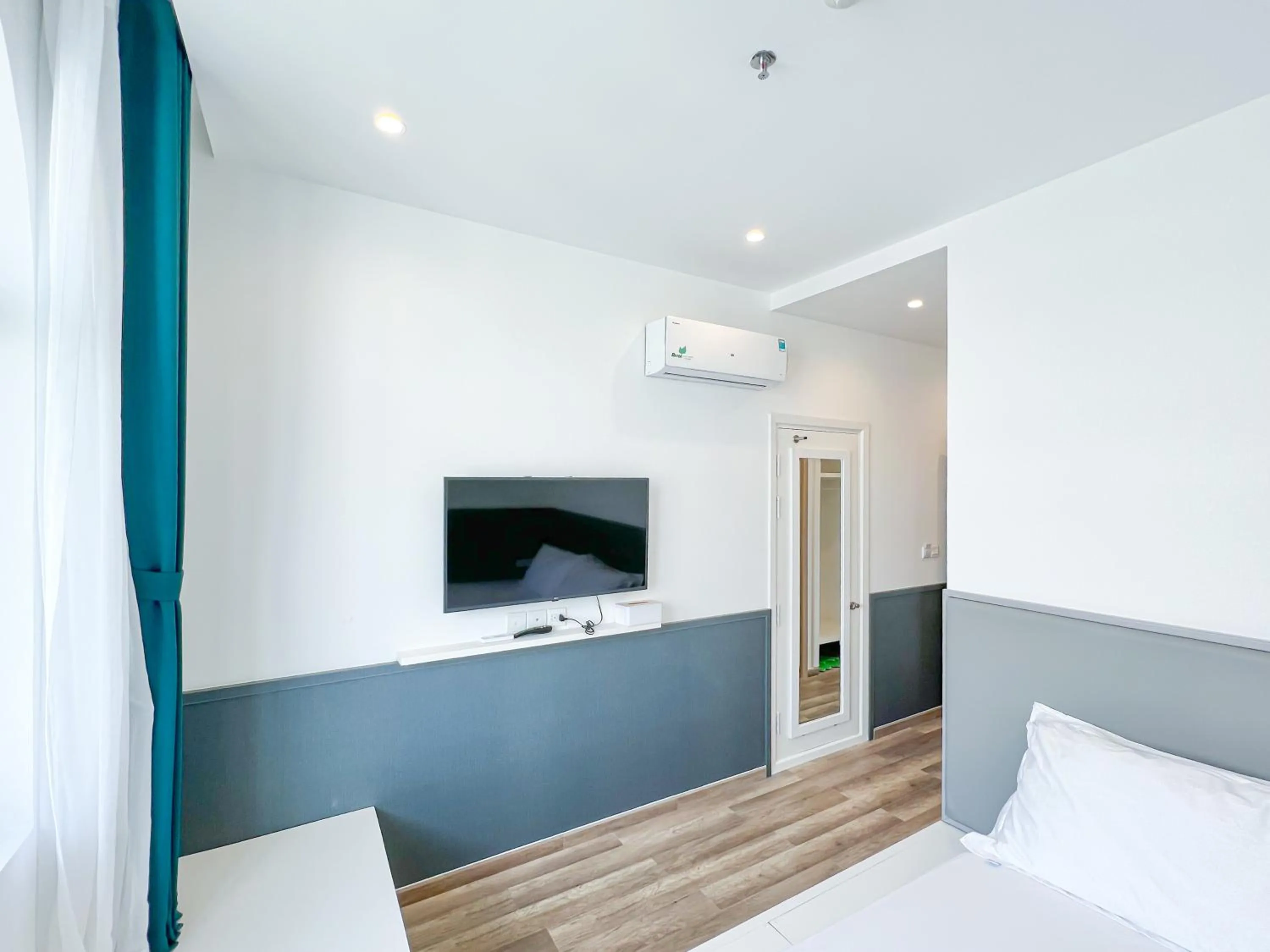 Bed in MARINA SEASIDE BOUTIQUE HOTEL PHU QUOC - Early Checkin