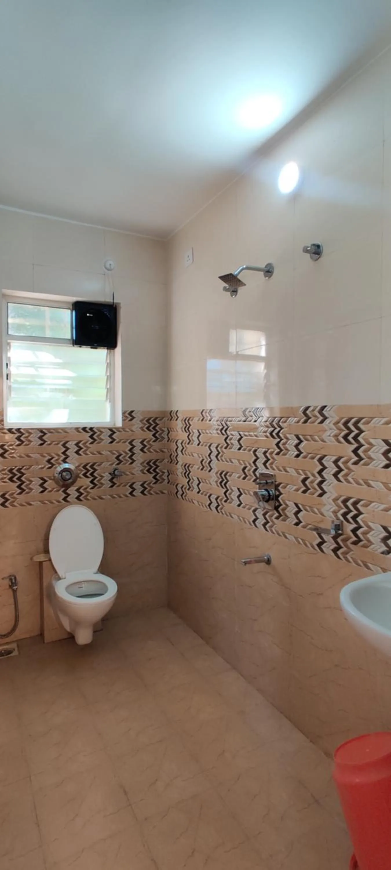 Bathroom in Shree Swami Samarth Resort