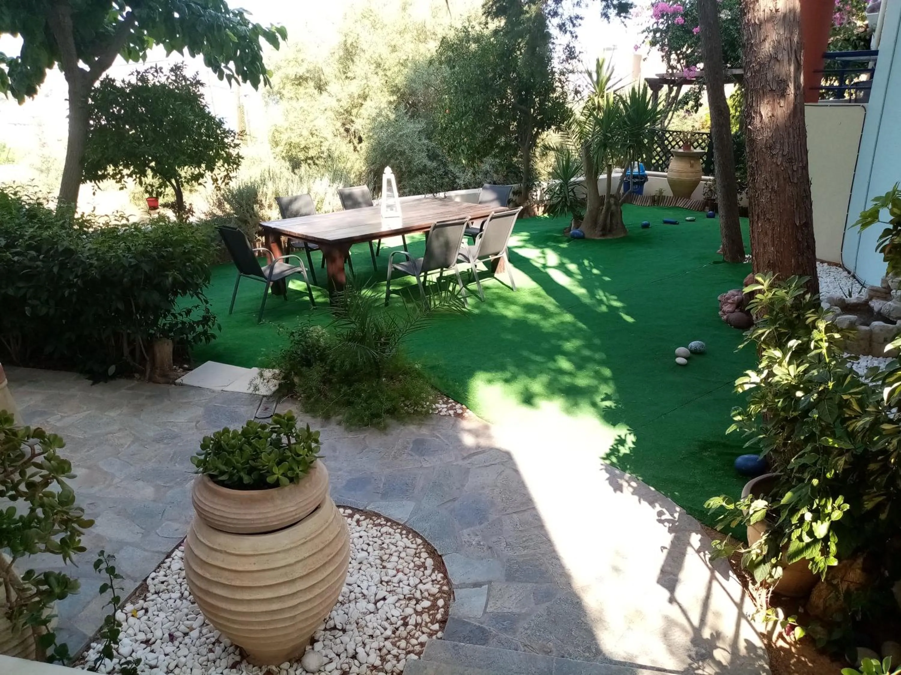 Garden view in Heliotopos Apartments