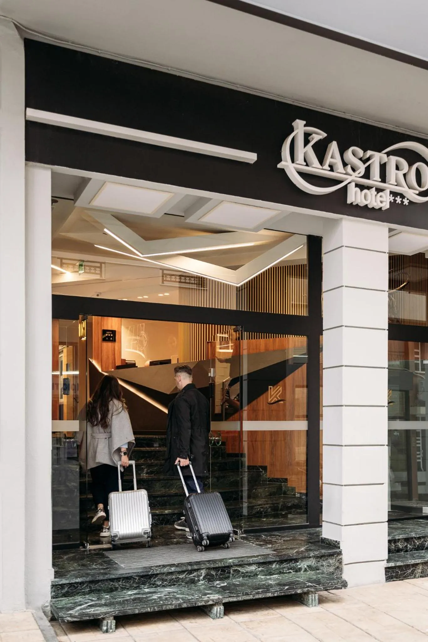 Kastro Hotel